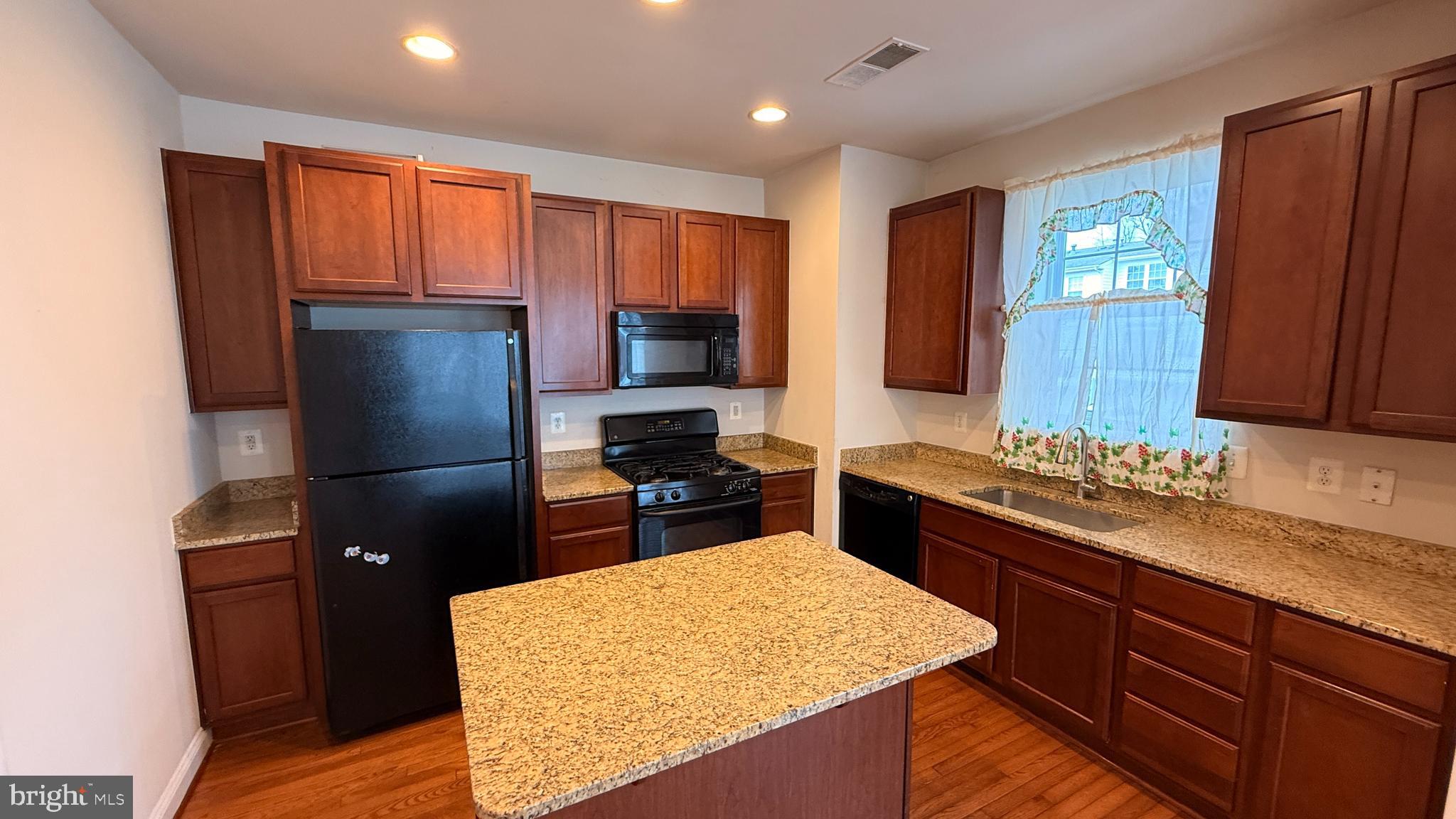 REDLAND ESTATES - Residential