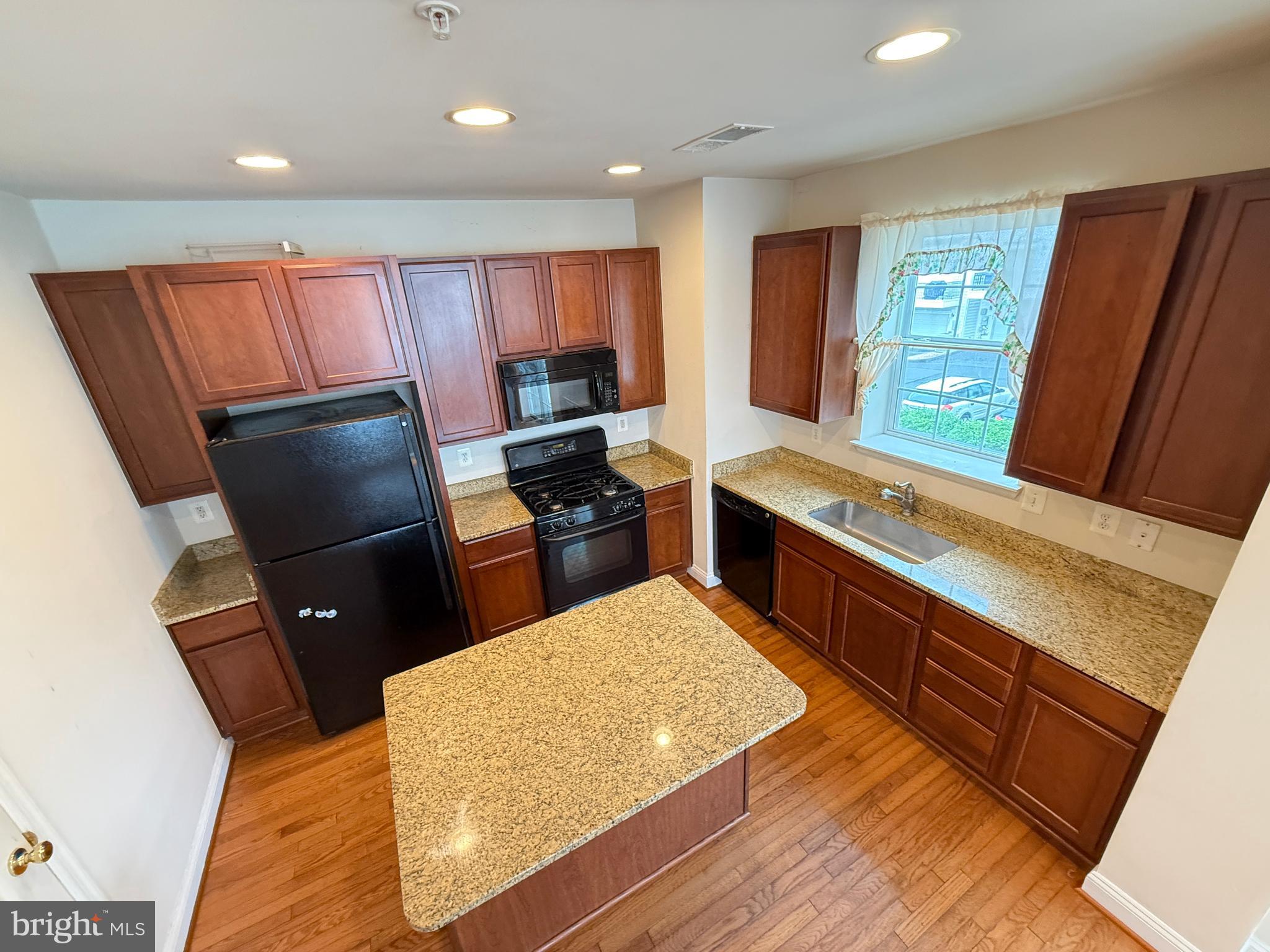 REDLAND ESTATES - Residential