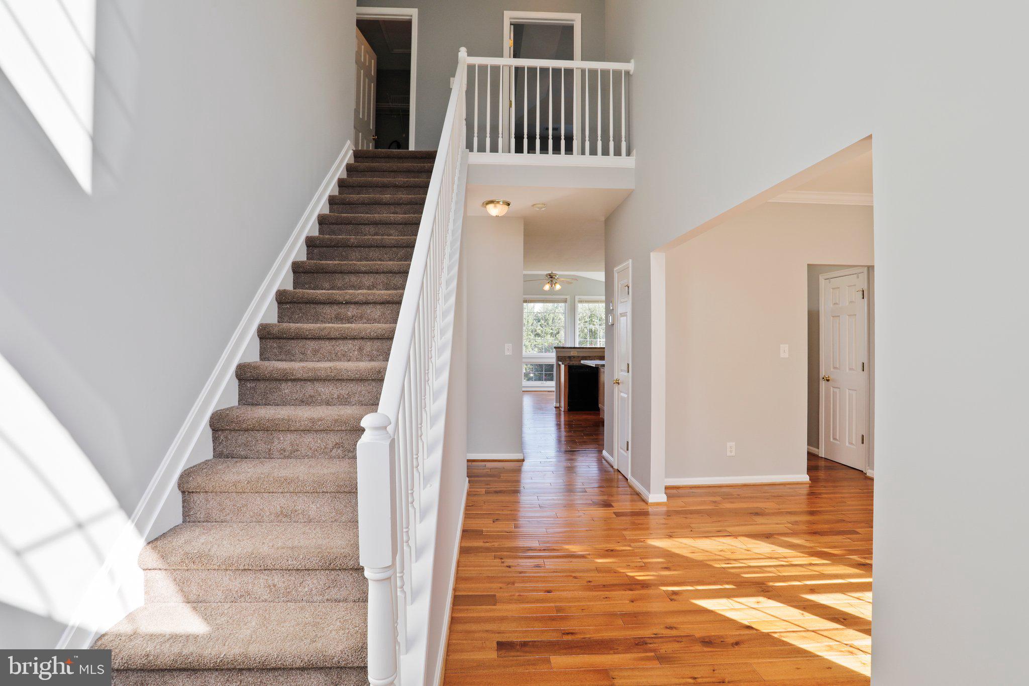 APPLE KNOLLS - Residential