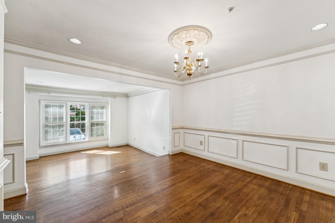 ALTA VISTA - Residential Lease