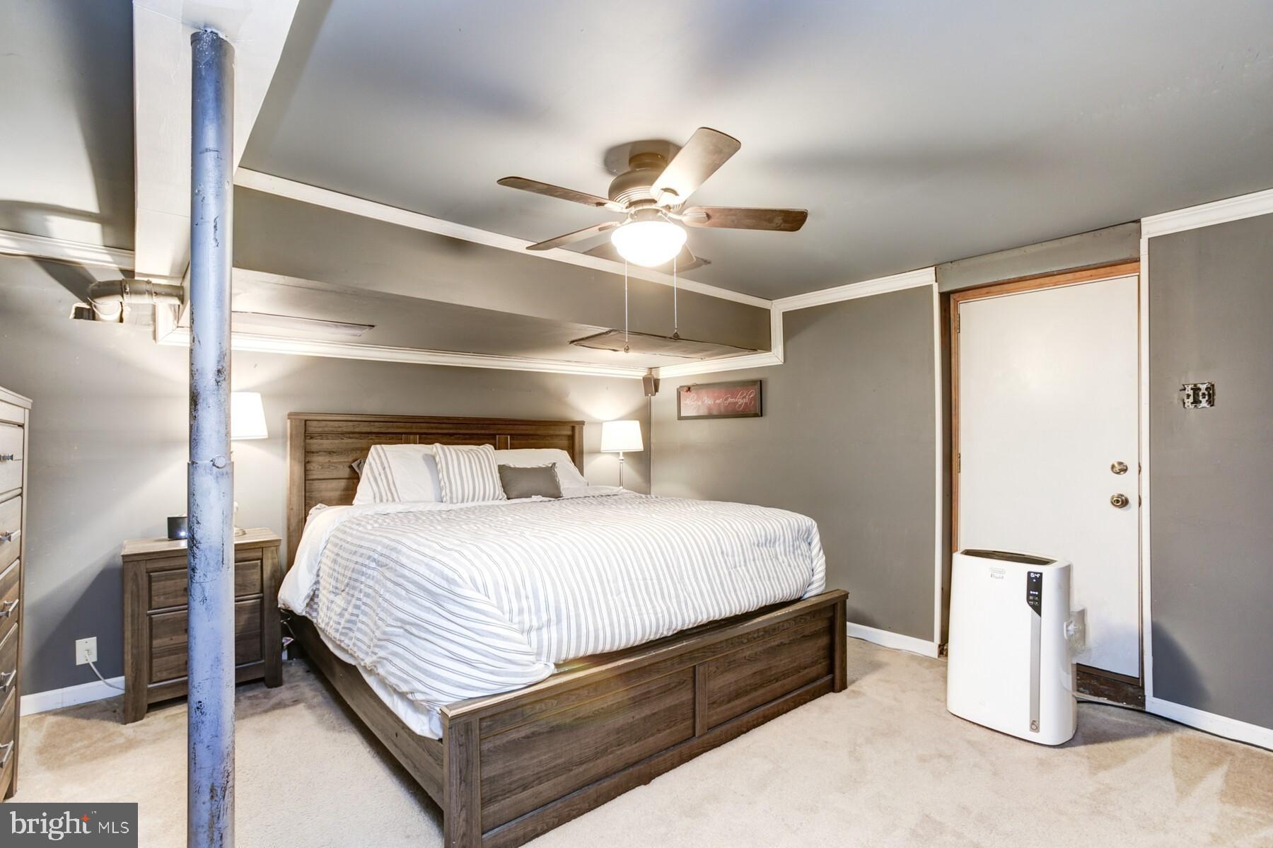 BALTIMORE HIGHLANDS - Residential