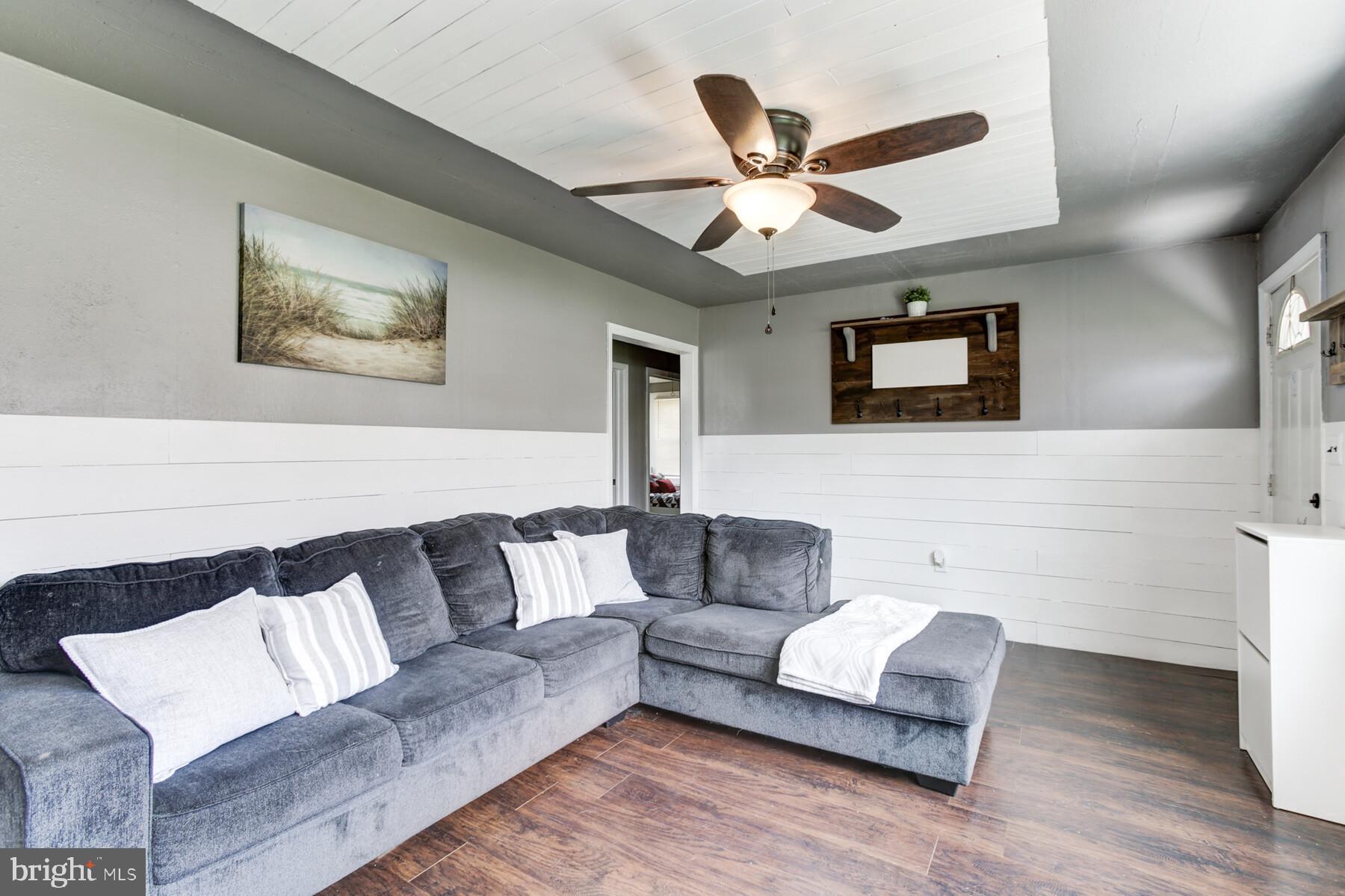 BALTIMORE HIGHLANDS - Residential