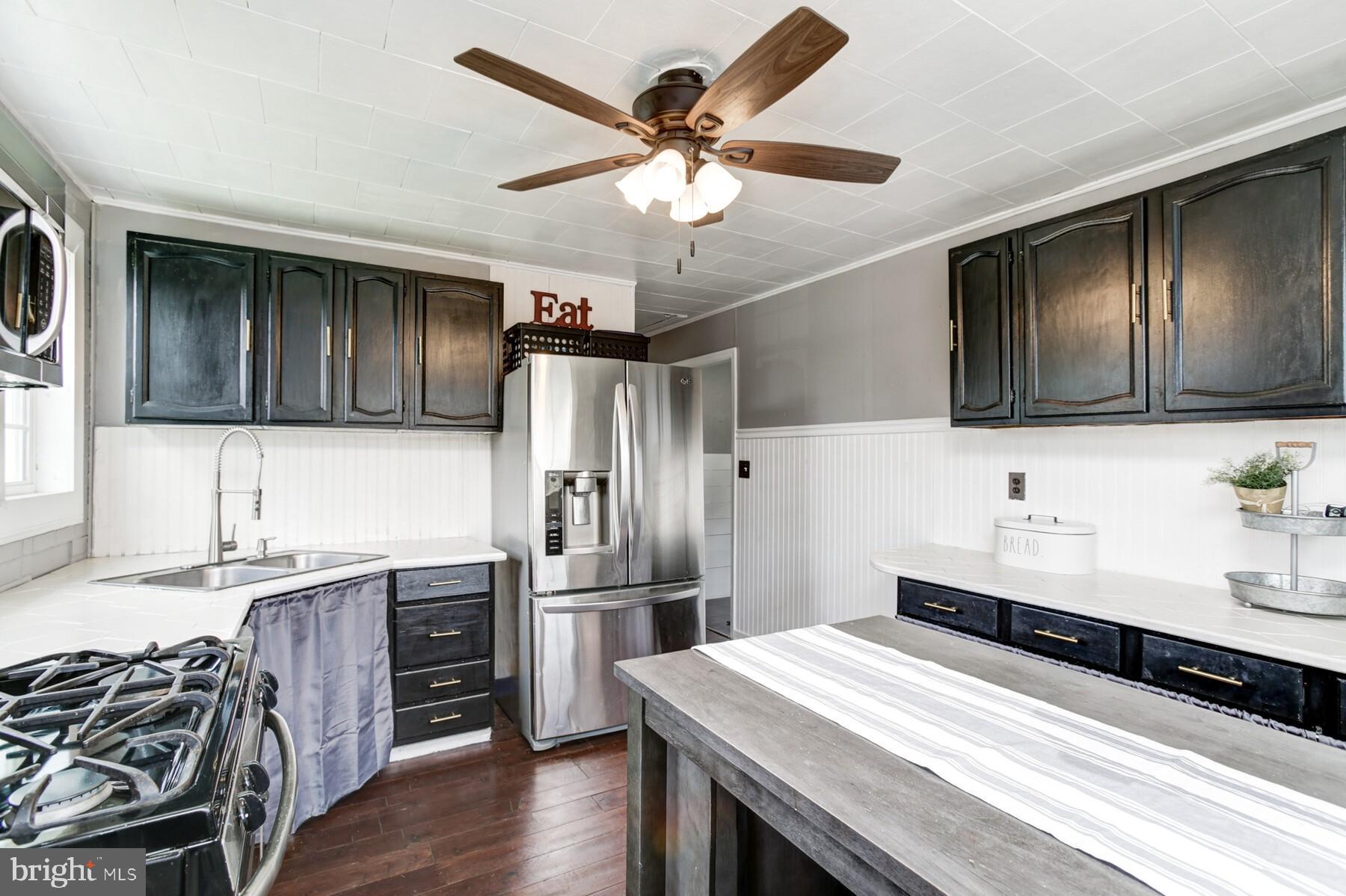 BALTIMORE HIGHLANDS - Residential