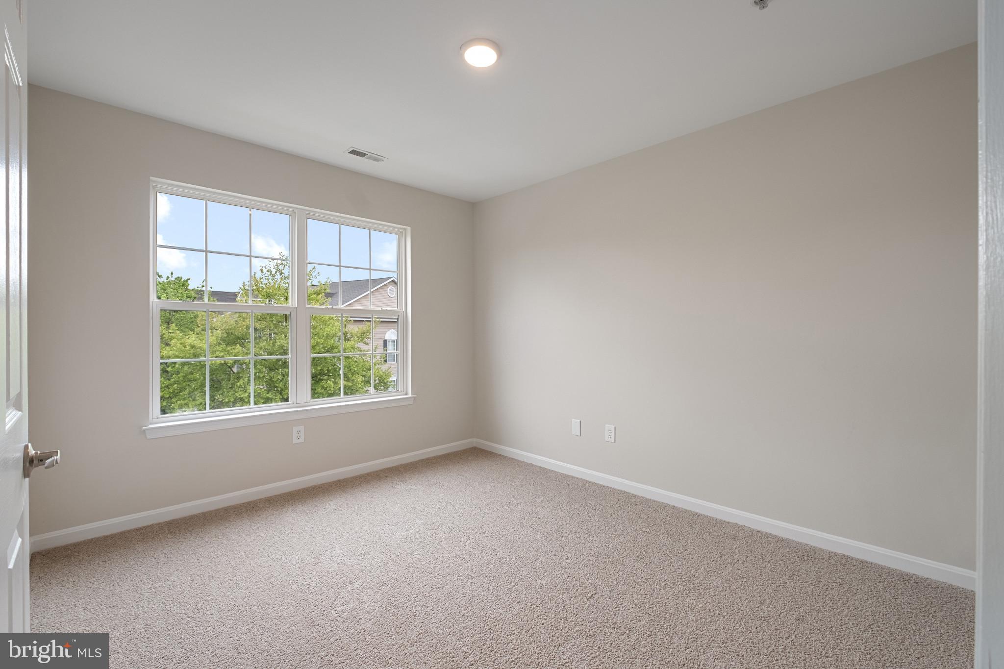 MALLARD LANDING - Residential