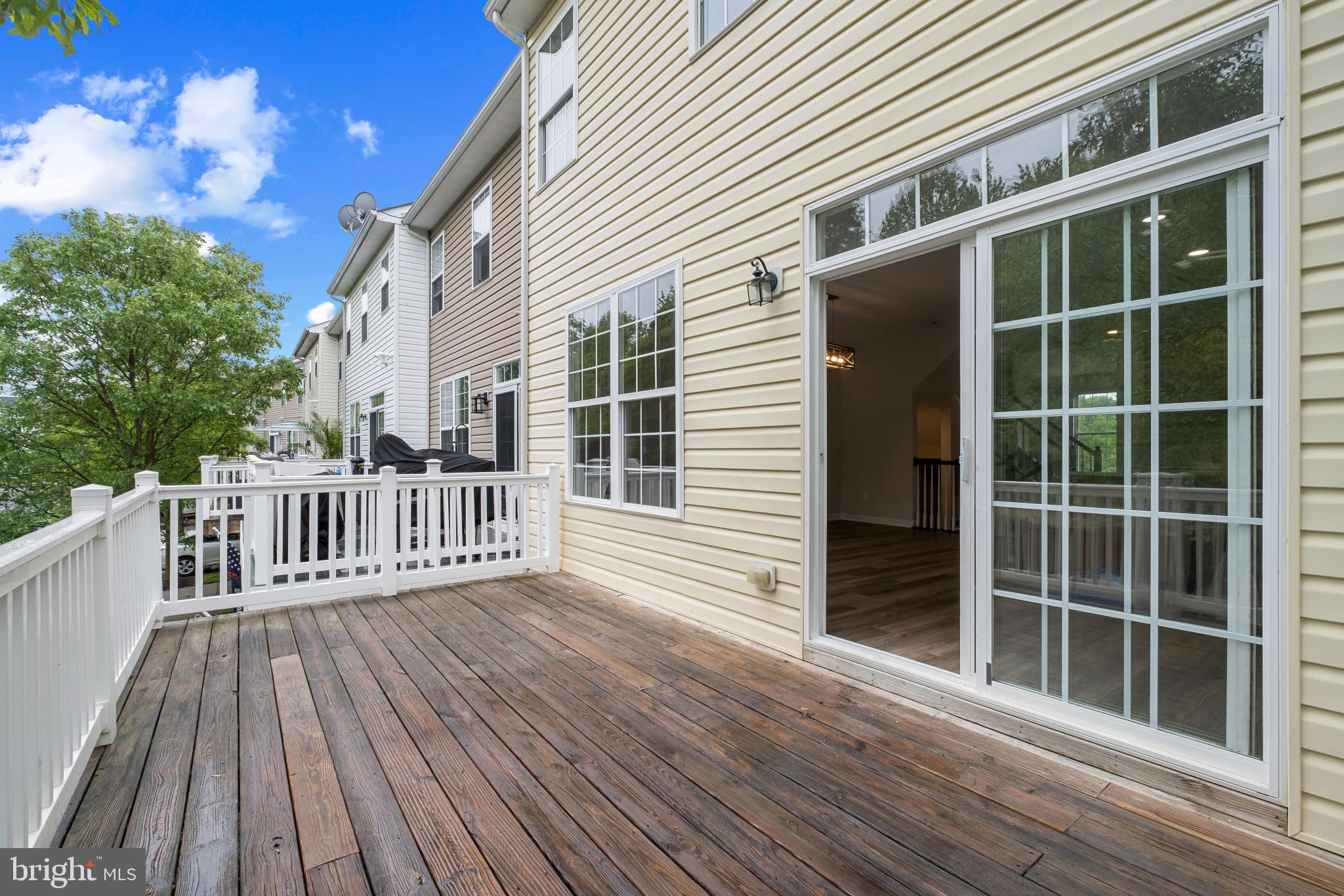 MALLARD LANDING - Residential