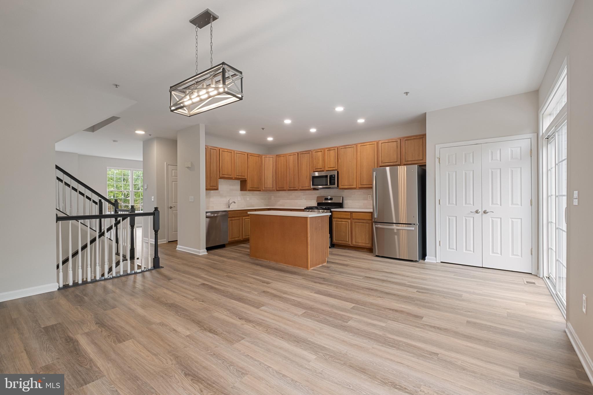 MALLARD LANDING - Residential