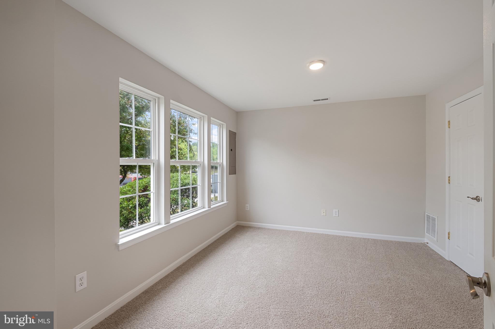 MALLARD LANDING - Residential