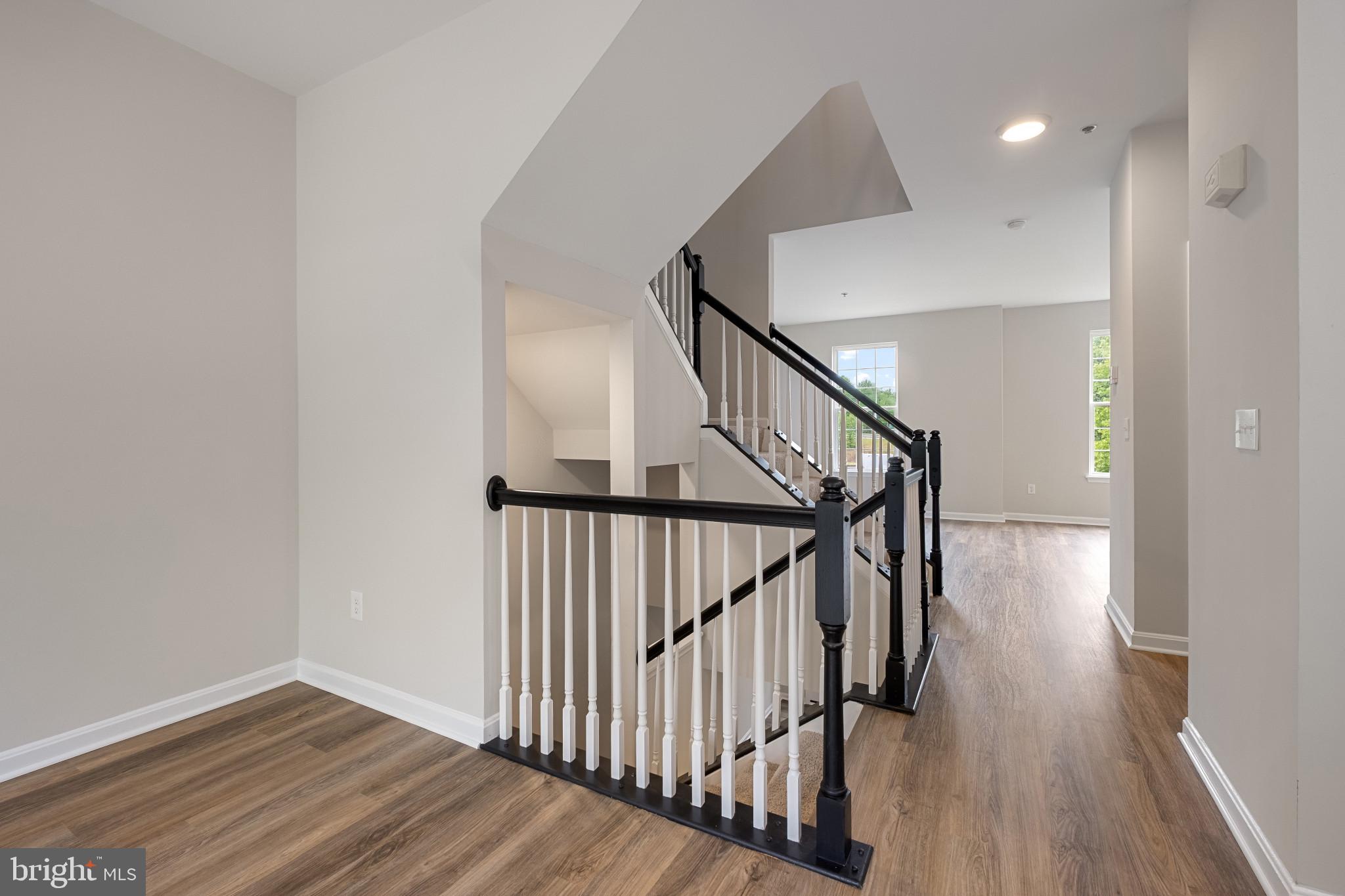 MALLARD LANDING - Residential