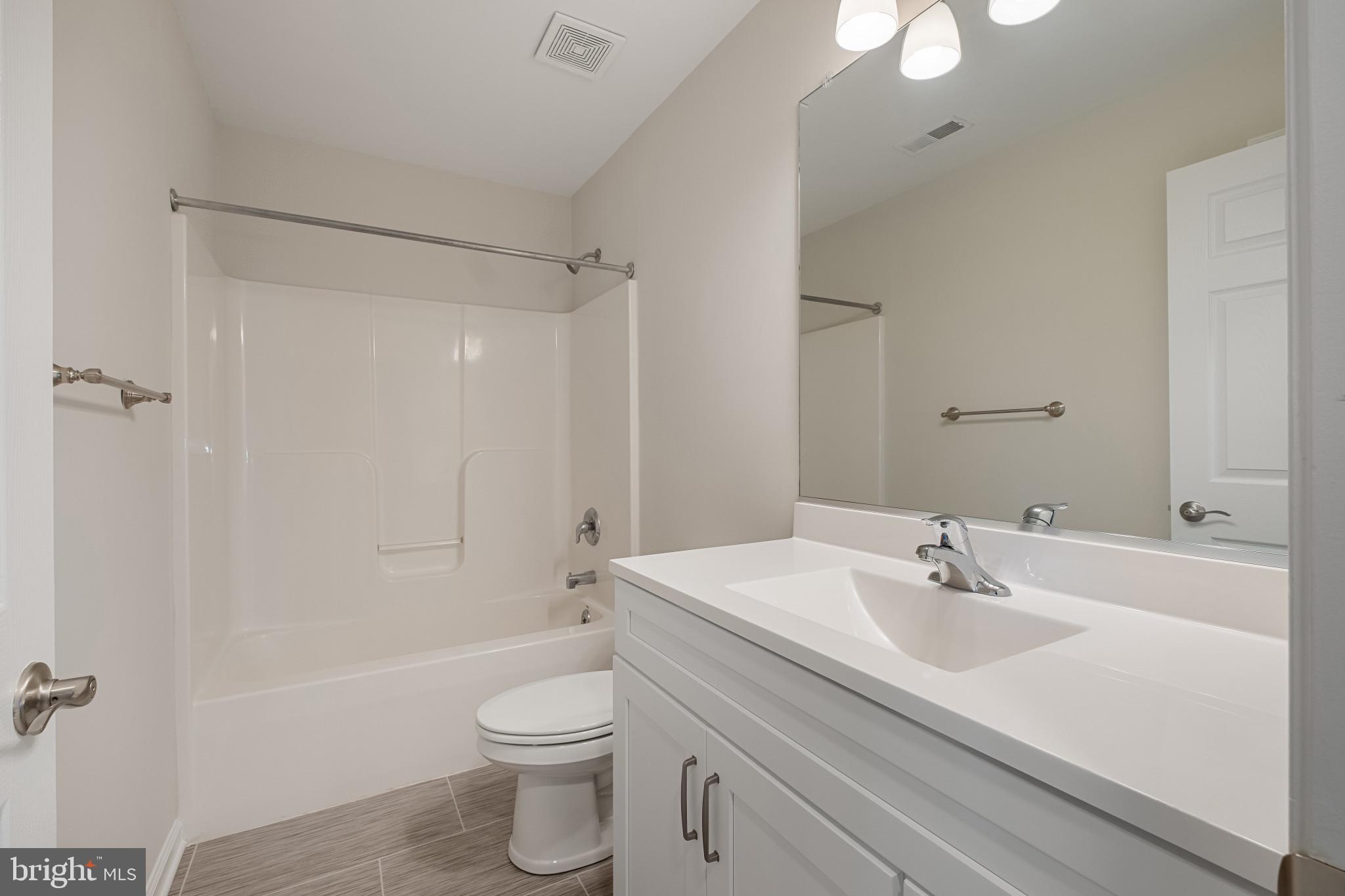 MALLARD LANDING - Residential