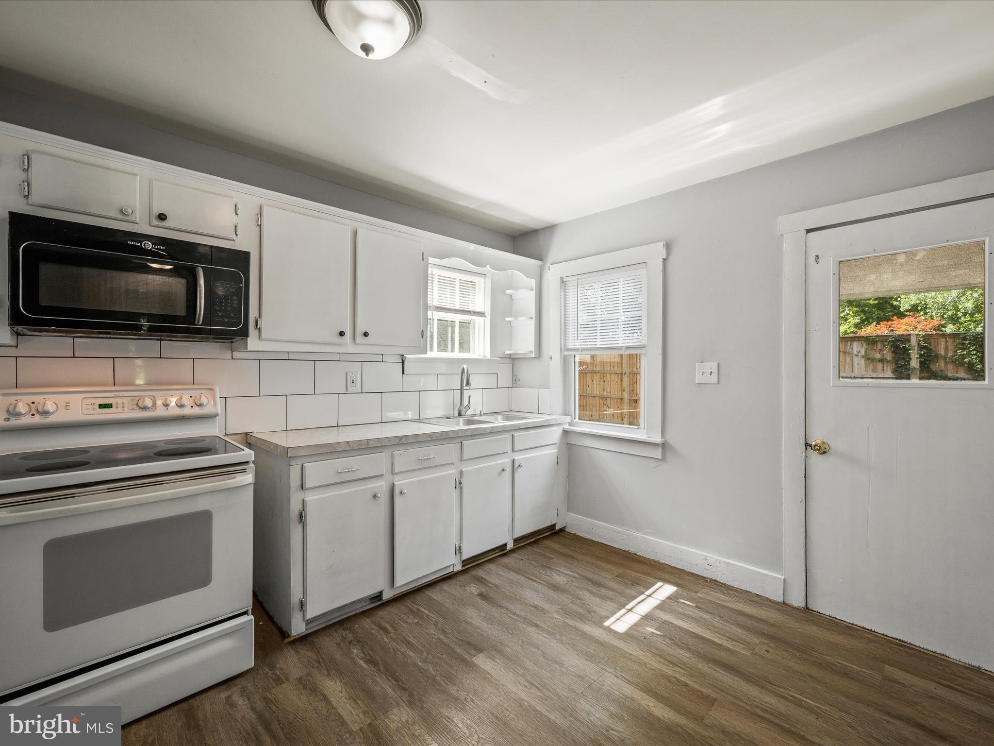 BAKERTON - Residential Income