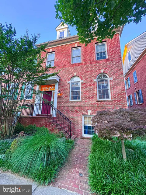608 Pleasant Drive, Rockville, MD 20850 - #: MDMC2242104