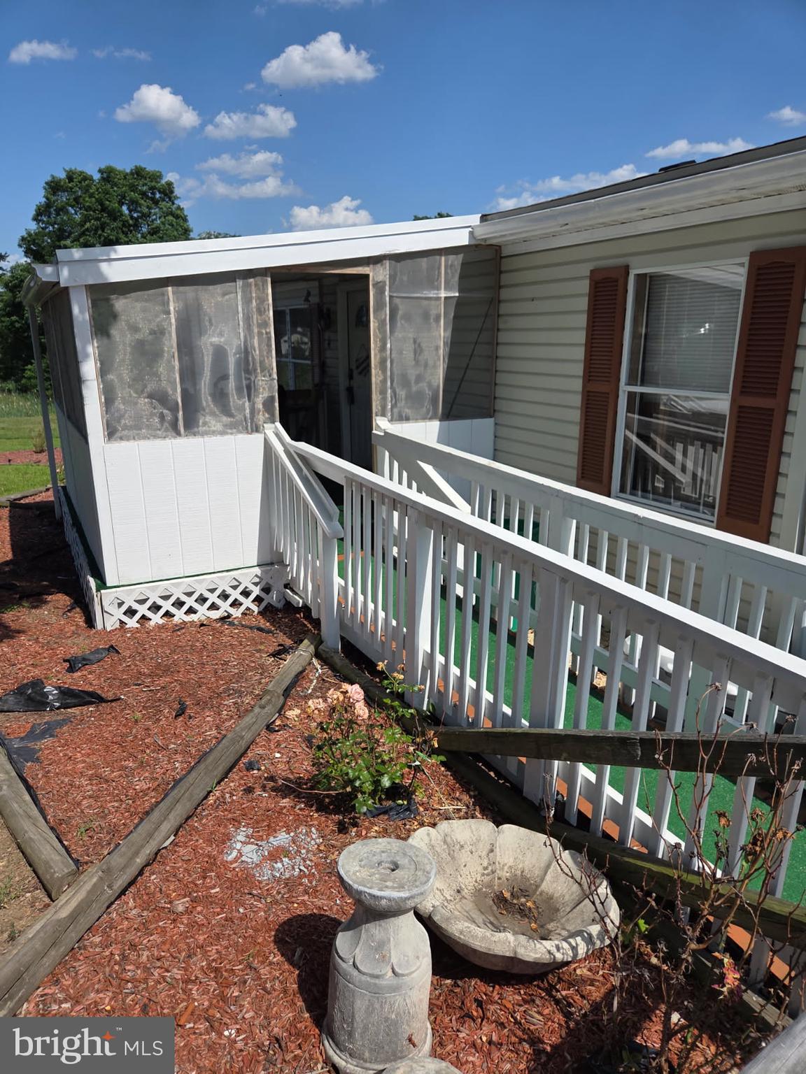 NORTHVIEW MANOR - Residential