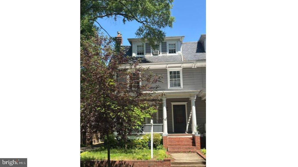 Photo of 3107 34th Street NW, WASHINGTON, DC 20008 (MLS # DCDC2226518)