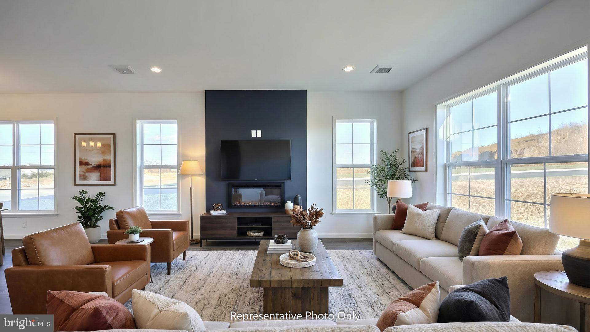 45 CANTERBURY LANE