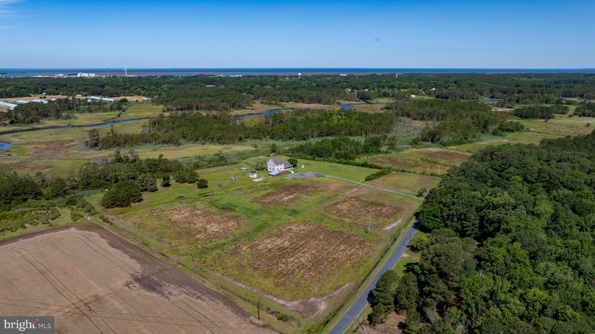 3774 COUNTRY CLUB ROAD