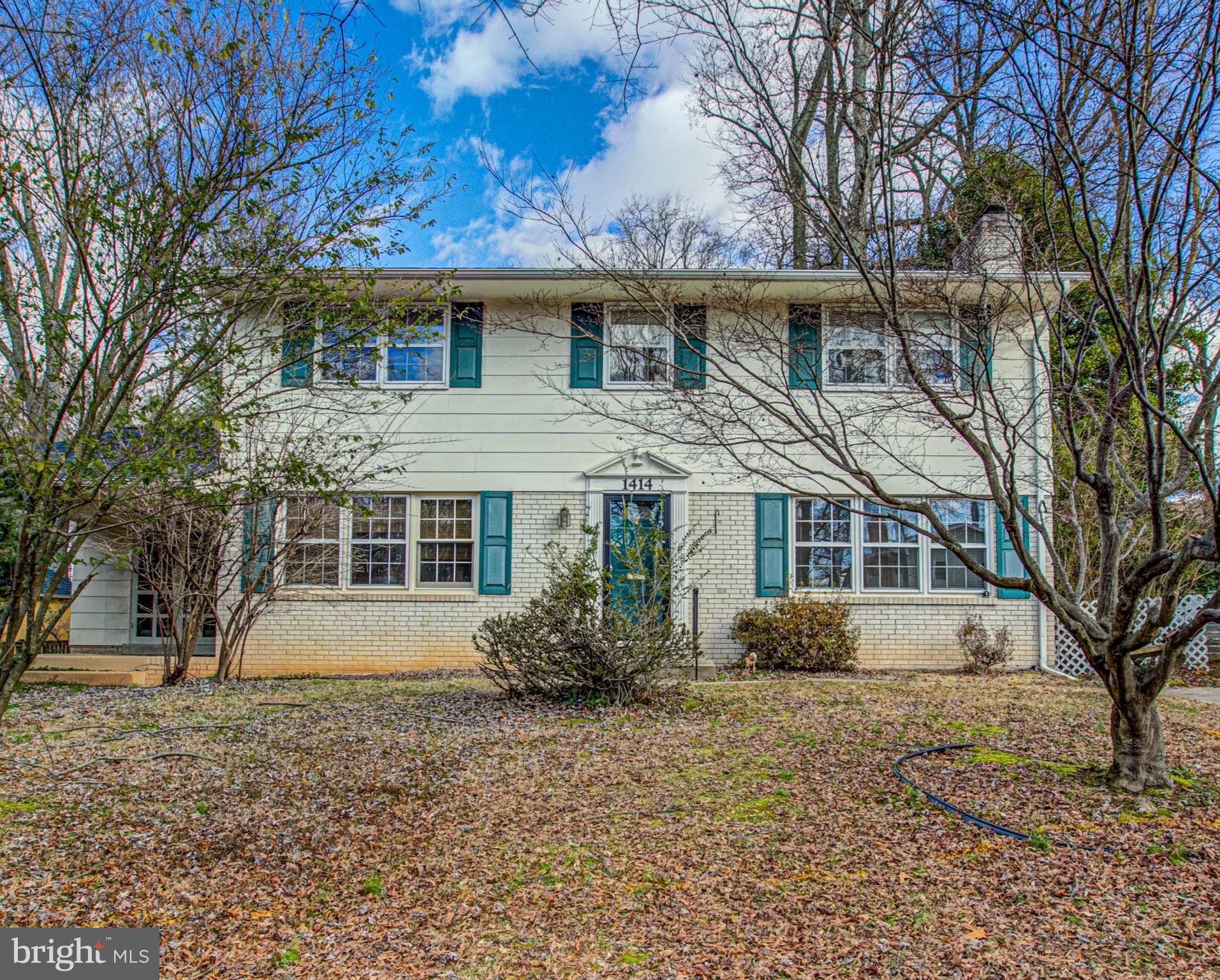 VIENNA WOODS - Residential