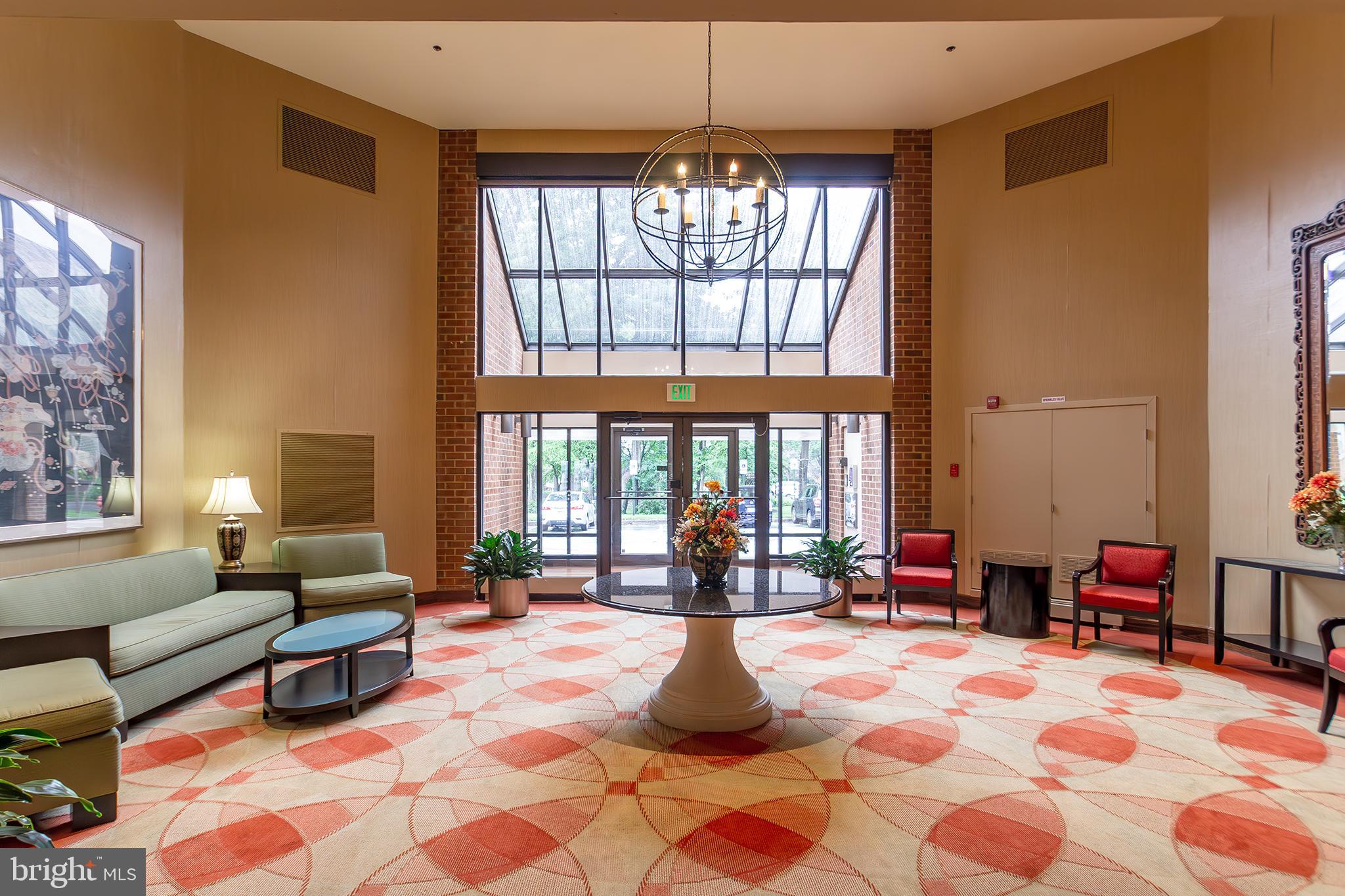 2 SOUTHERLY COURT 205