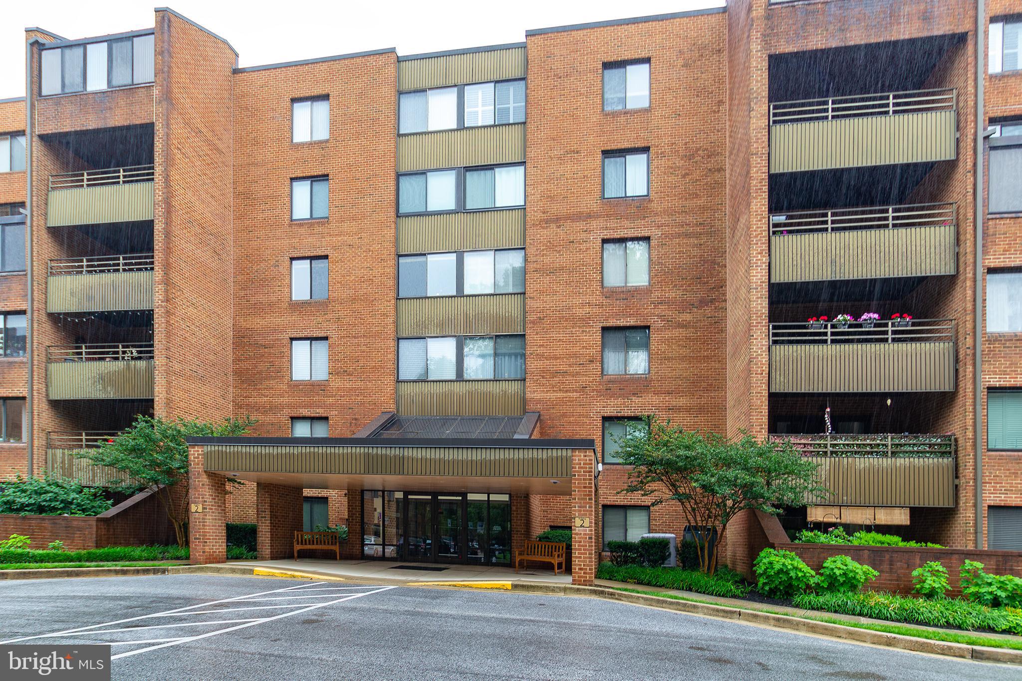 2 SOUTHERLY COURT 205
