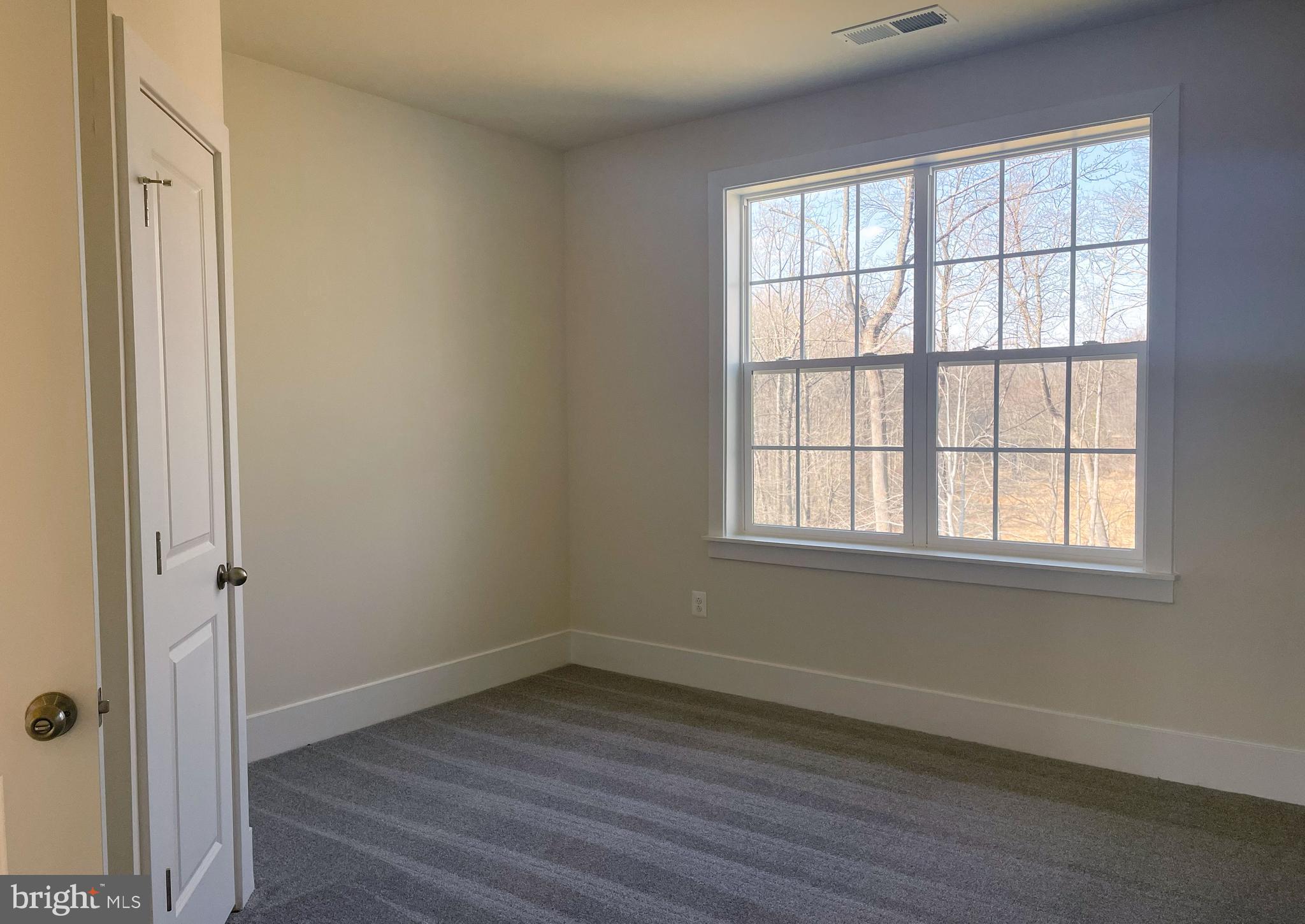 FAIRVIEW MANOR - Residential