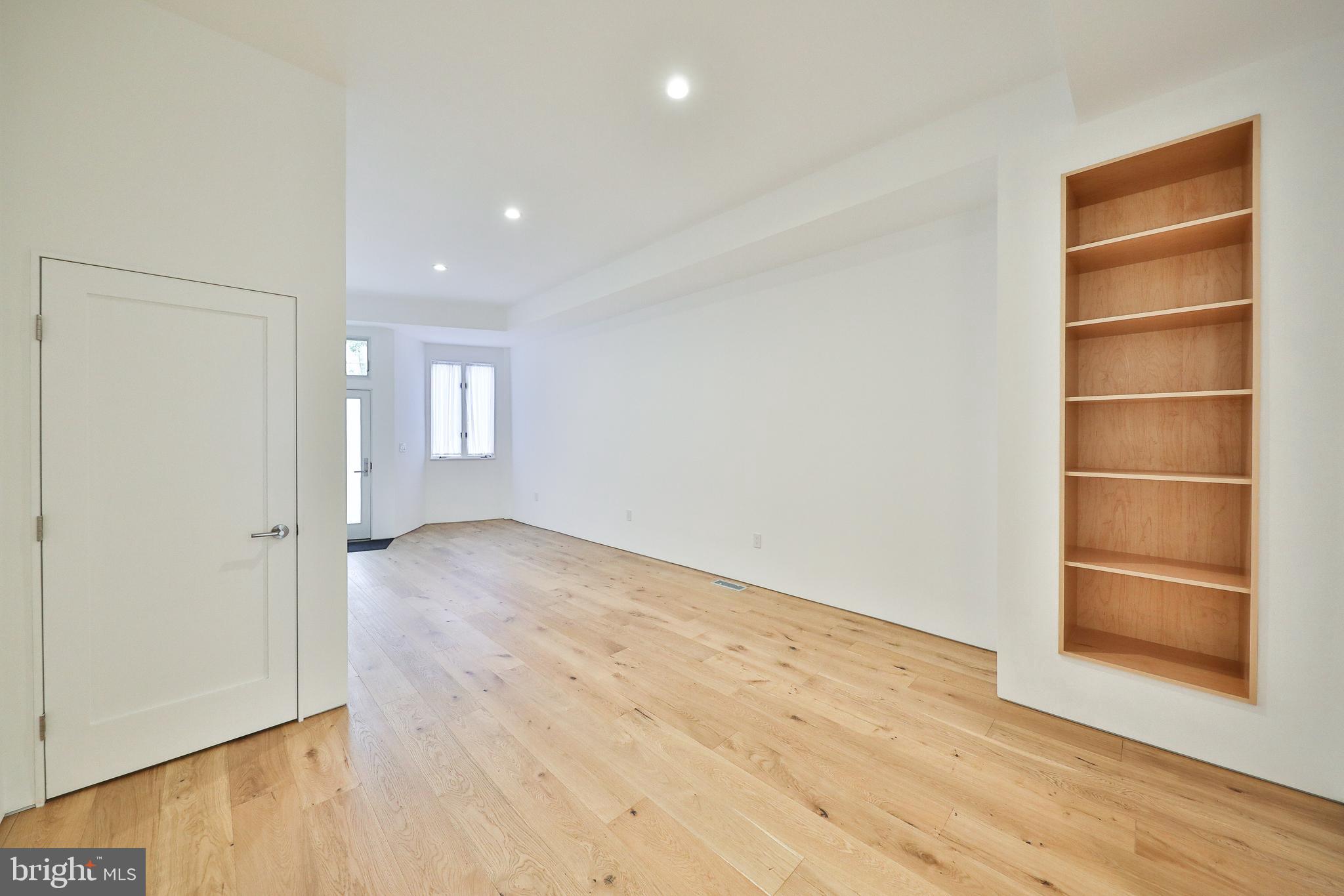 BELLA VISTA - Residential Income