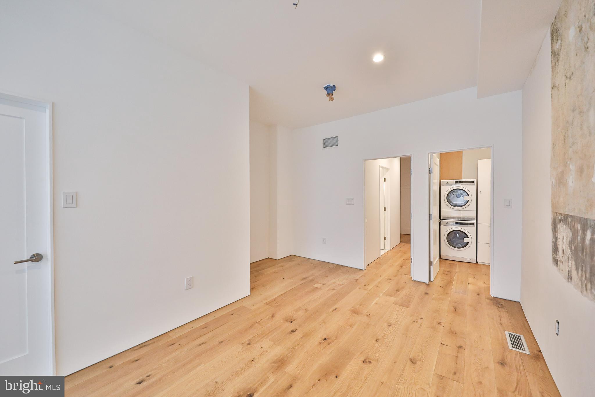 BELLA VISTA - Residential Income