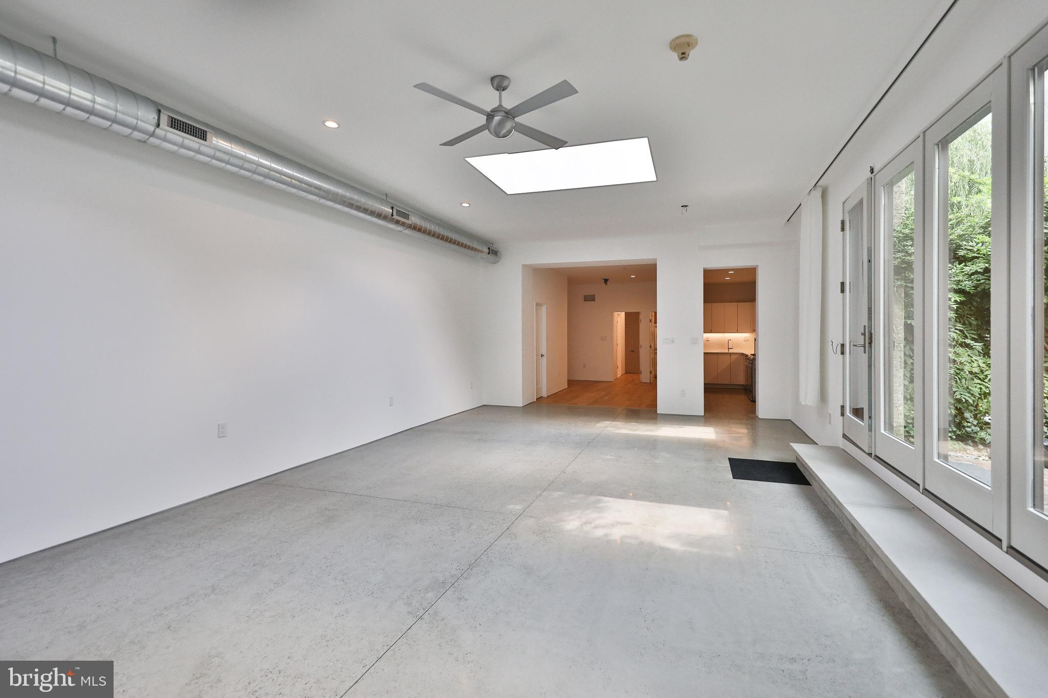 BELLA VISTA - Residential Income