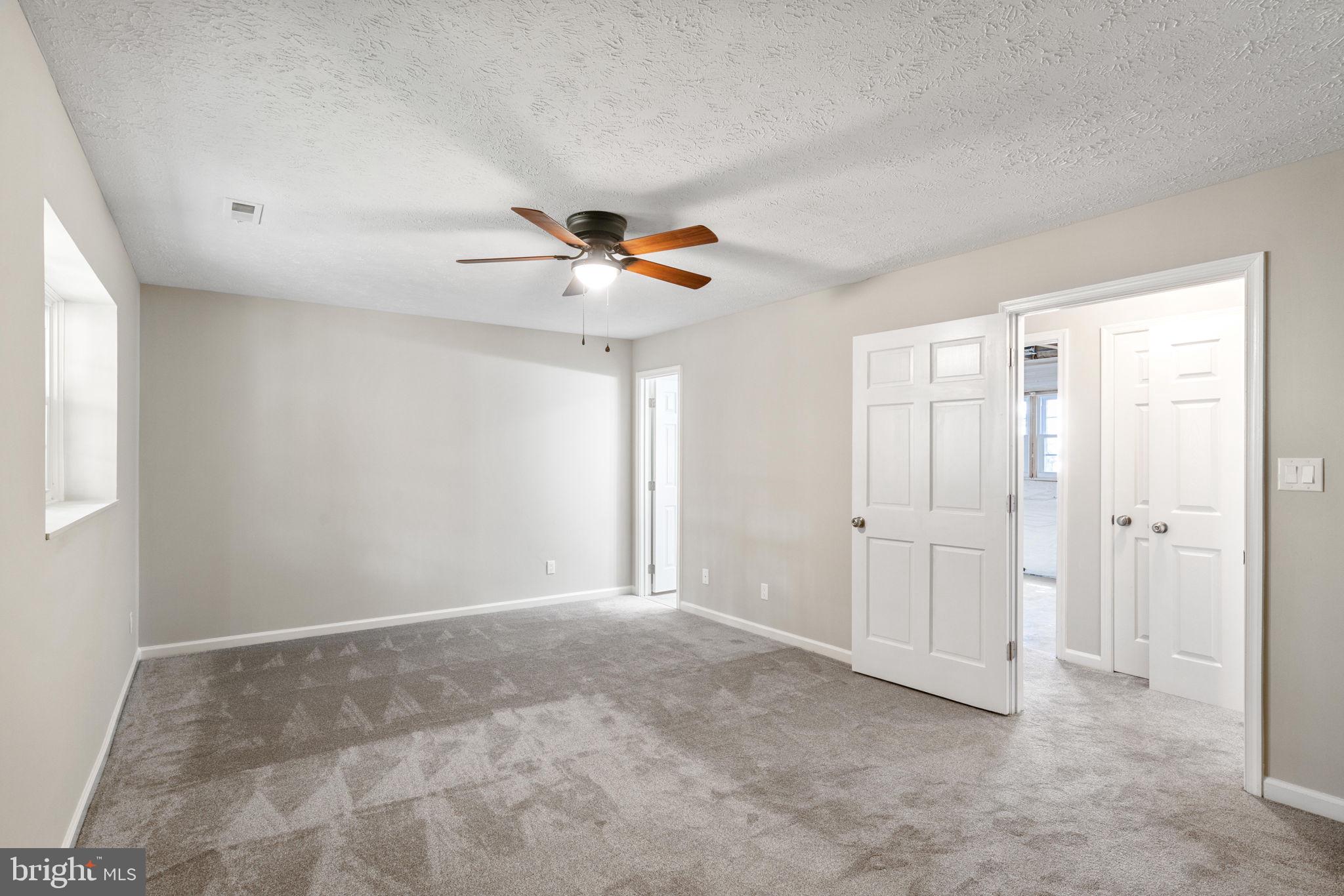 SHERATON OAKS - Residential