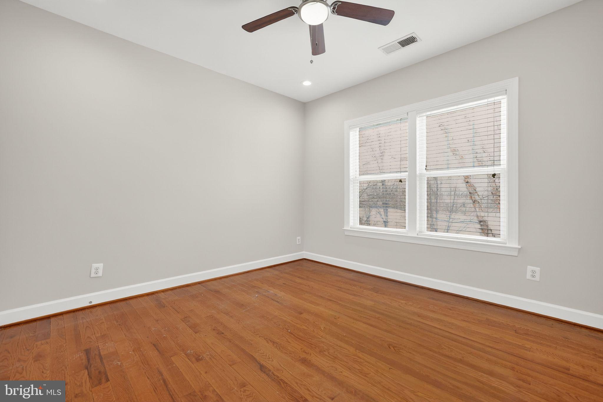 BRAMBLETON - Residential