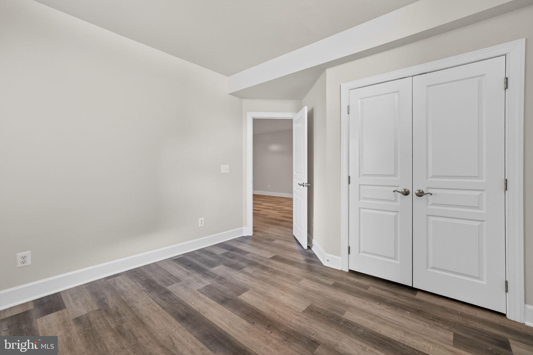 BRAMBLETON - Residential