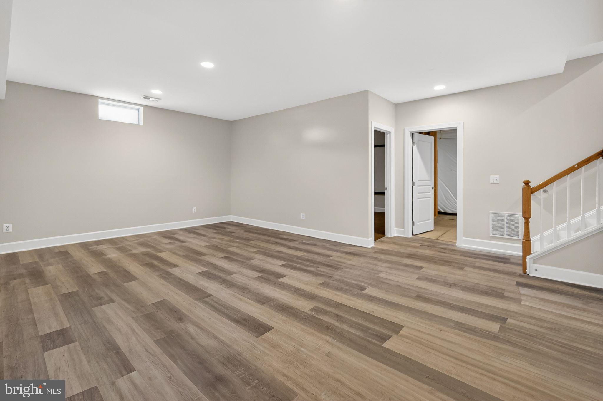 BRAMBLETON - Residential