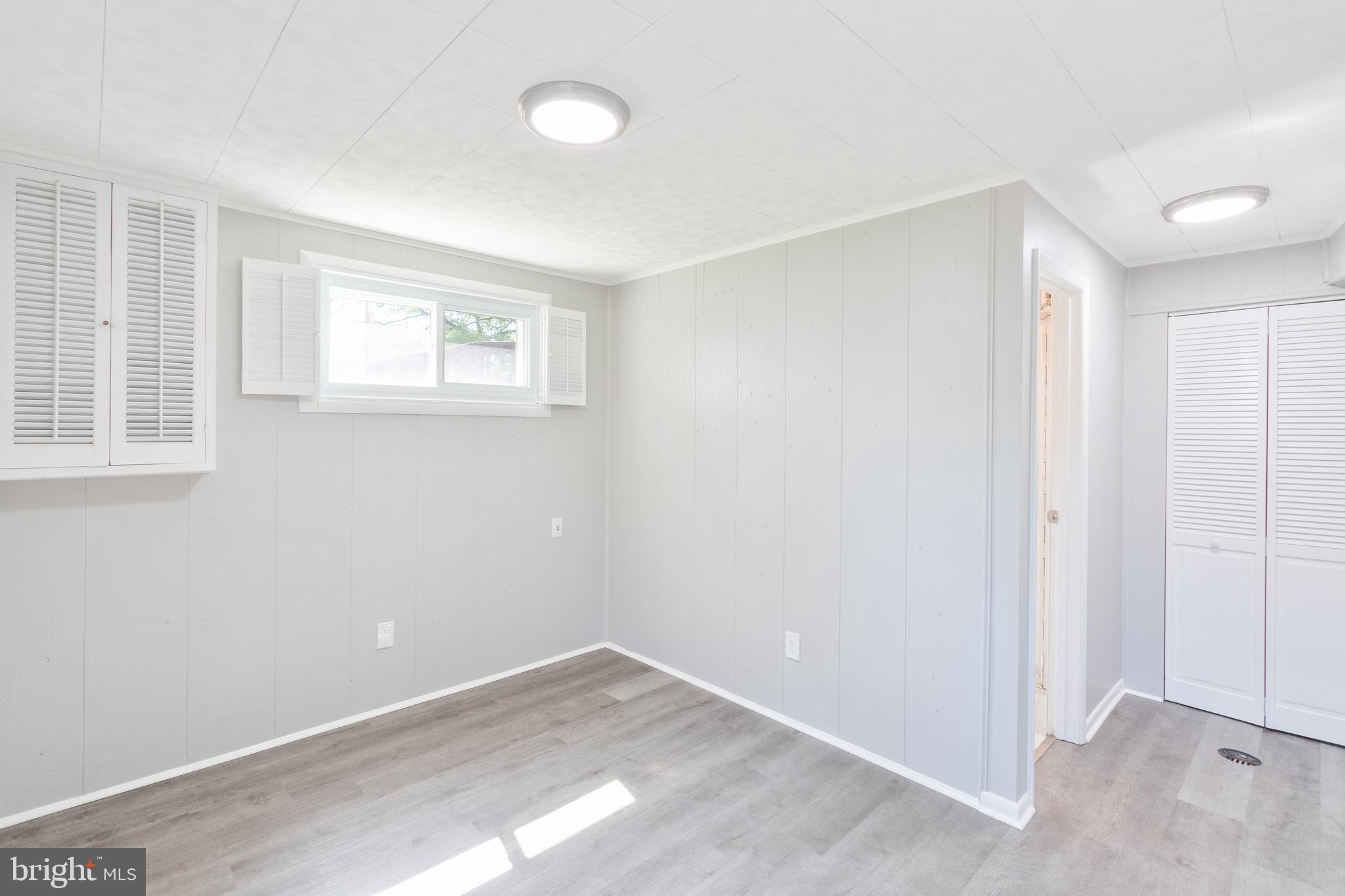 SUNNY RIDGE ESTATES - Residential Lease