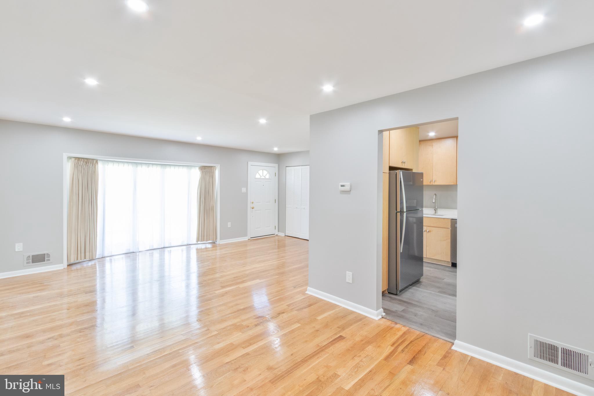 SUNNY RIDGE ESTATES - Residential Lease