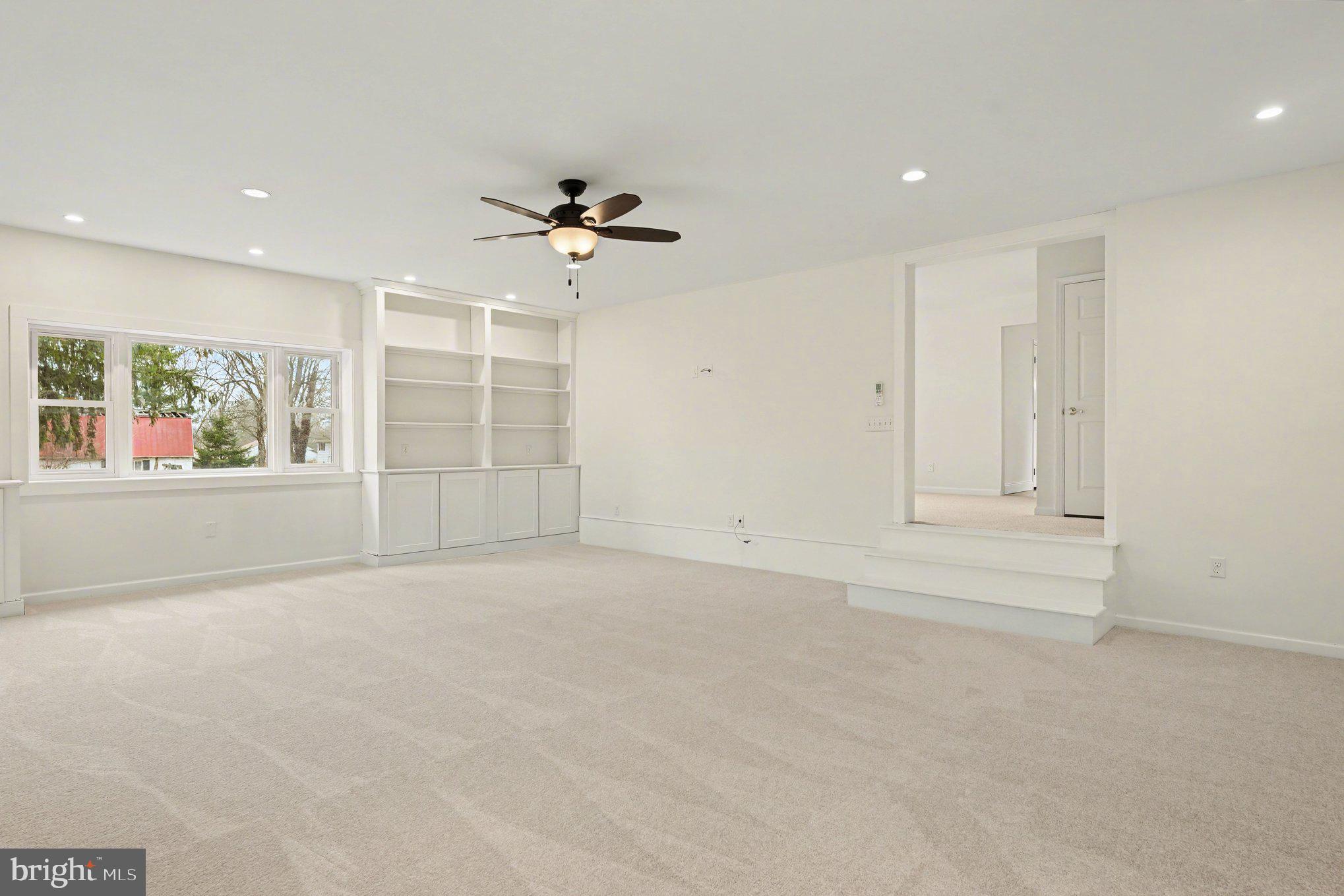 COUNTY LINE PARK - Residential