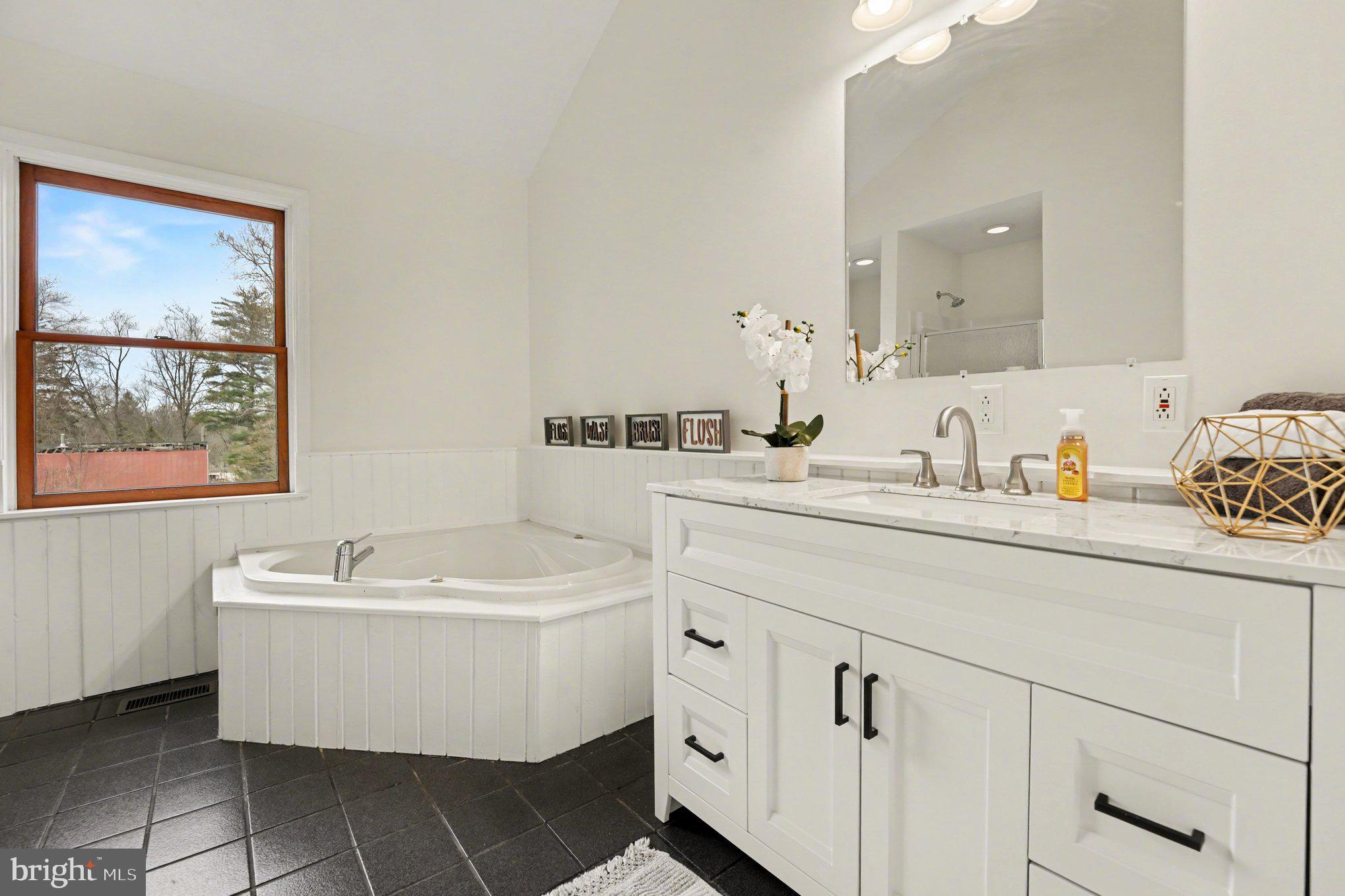 COUNTY LINE PARK - Residential