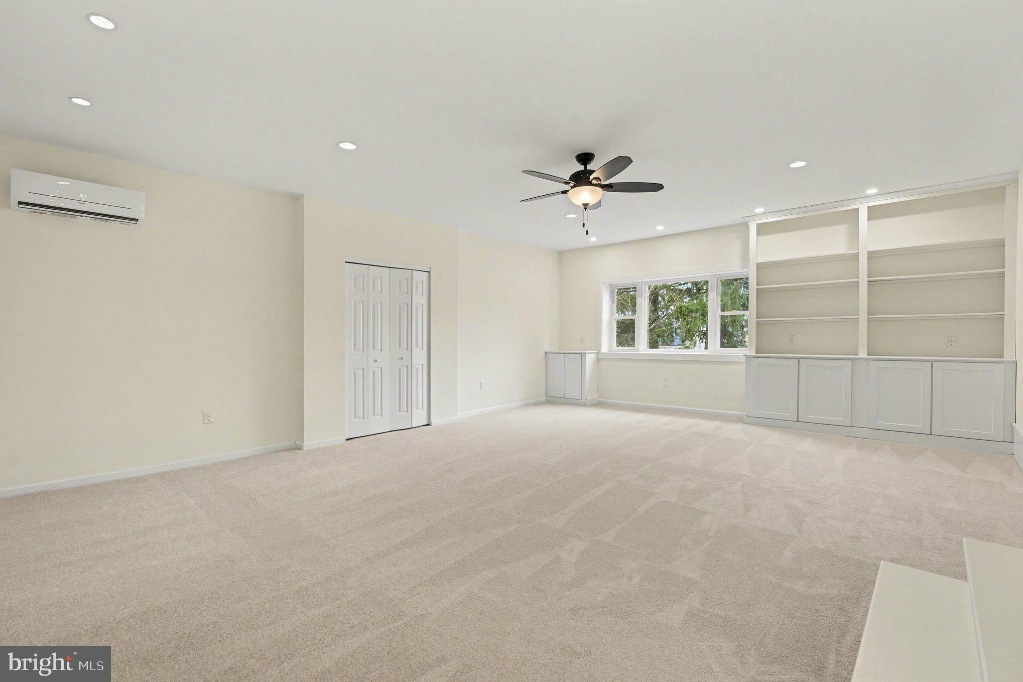 COUNTY LINE PARK - Residential