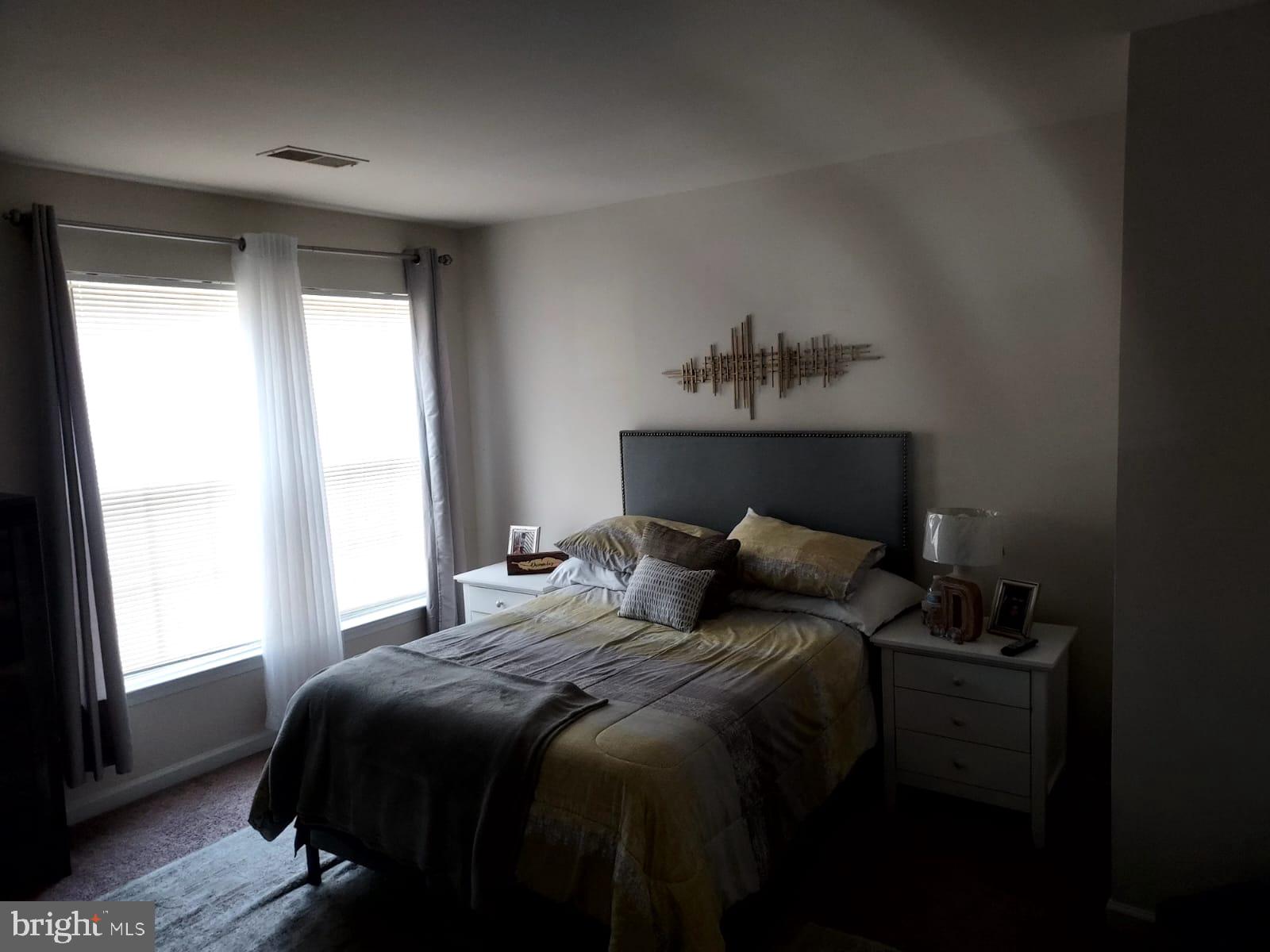 SALEM FIELDS - Residential