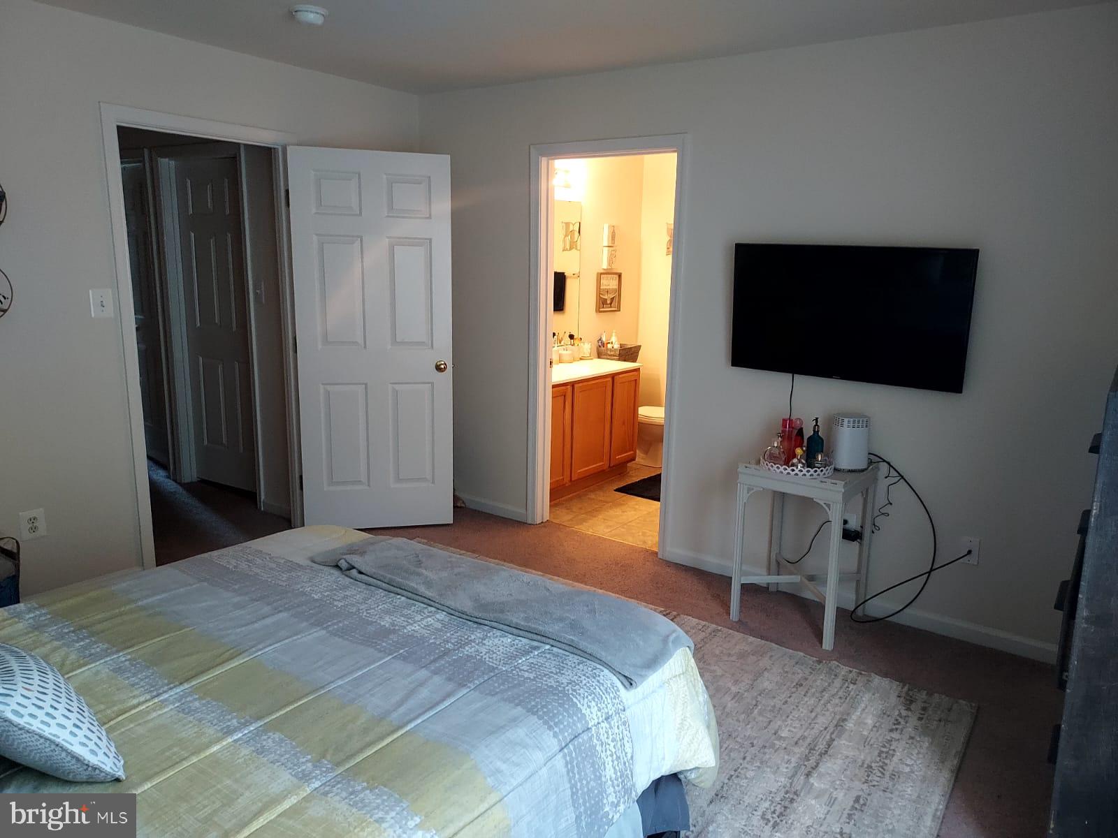 SALEM FIELDS - Residential