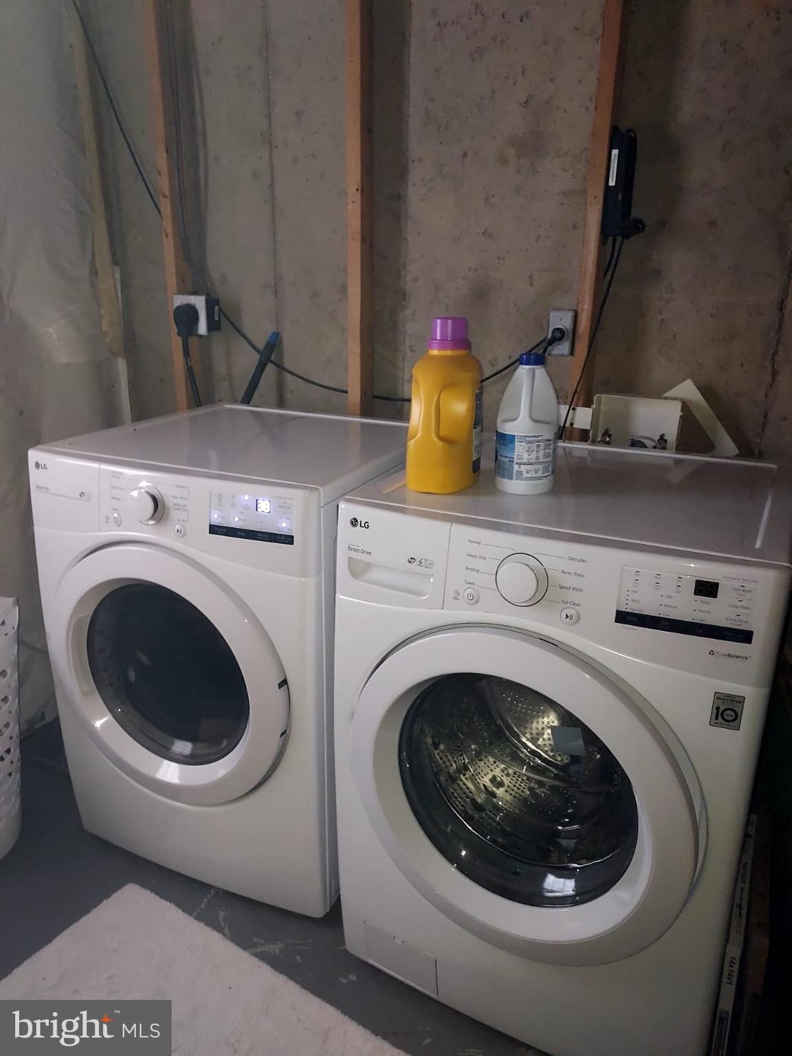 SALEM FIELDS - Residential