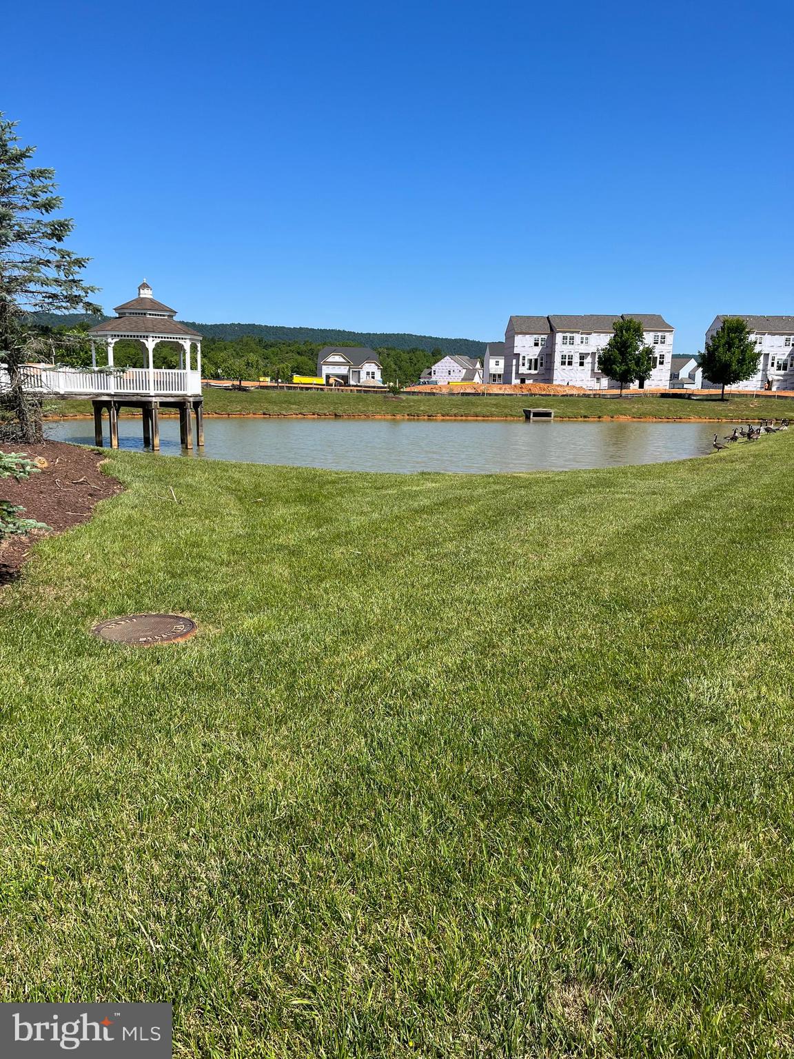 MARTINSBURG STATION - Residential Lease