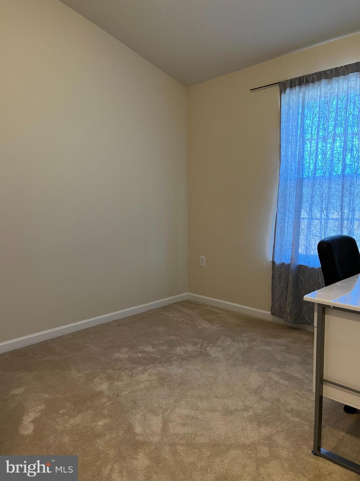 MARTINSBURG STATION - Residential Lease