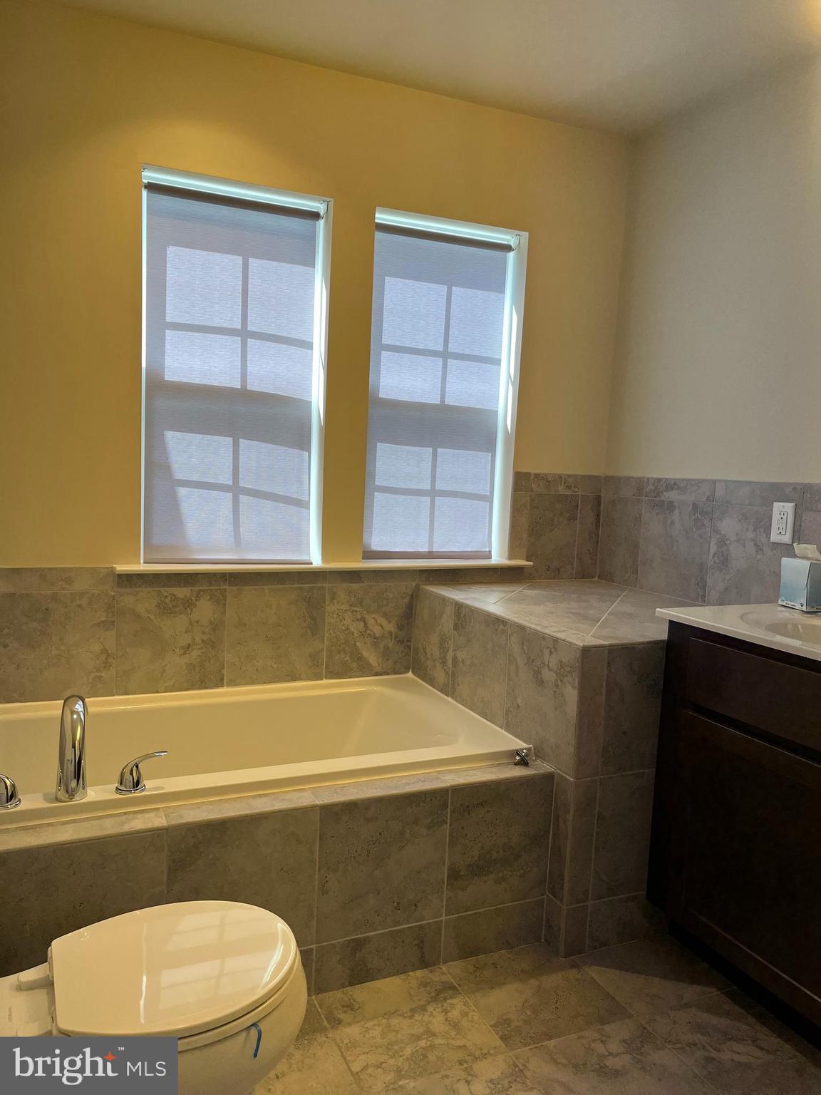 MARTINSBURG STATION - Residential Lease