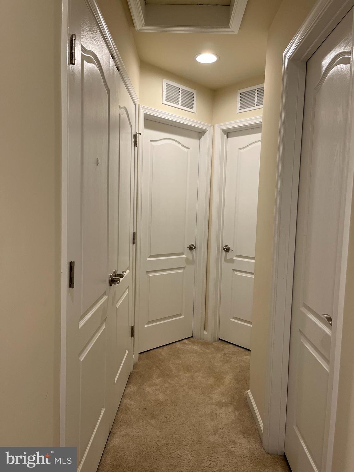 MARTINSBURG STATION - Residential Lease