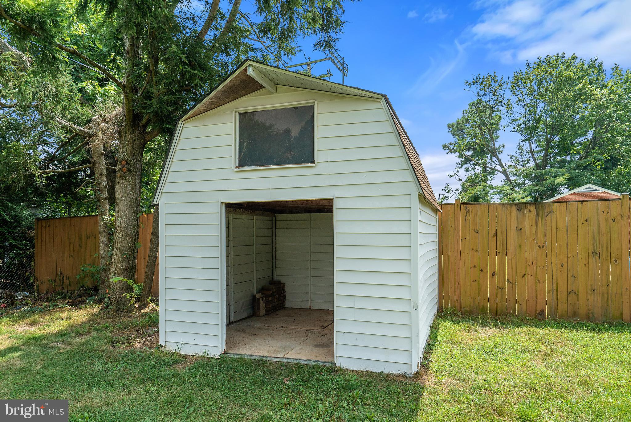 DRYMILL - Residential