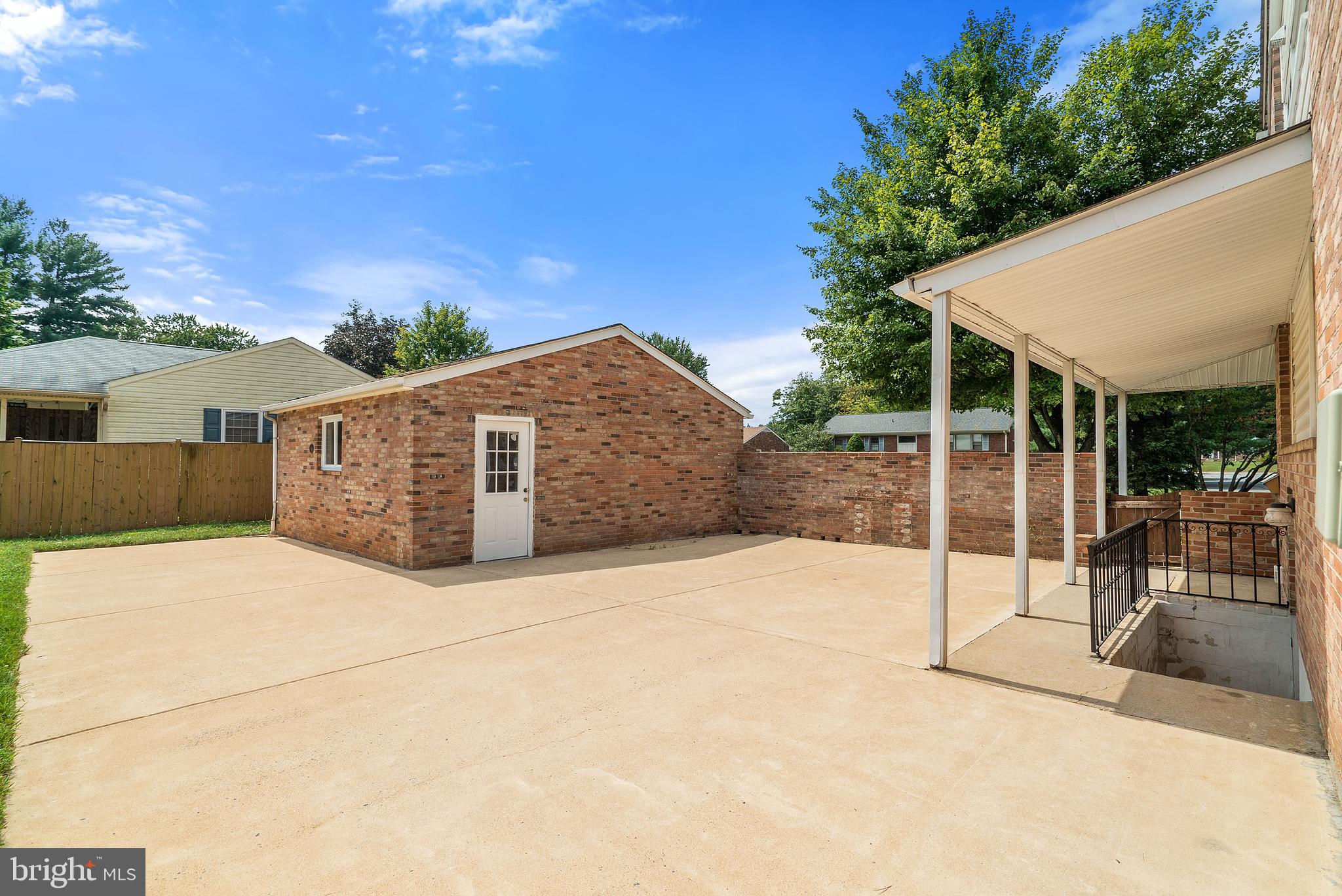 DRYMILL - Residential