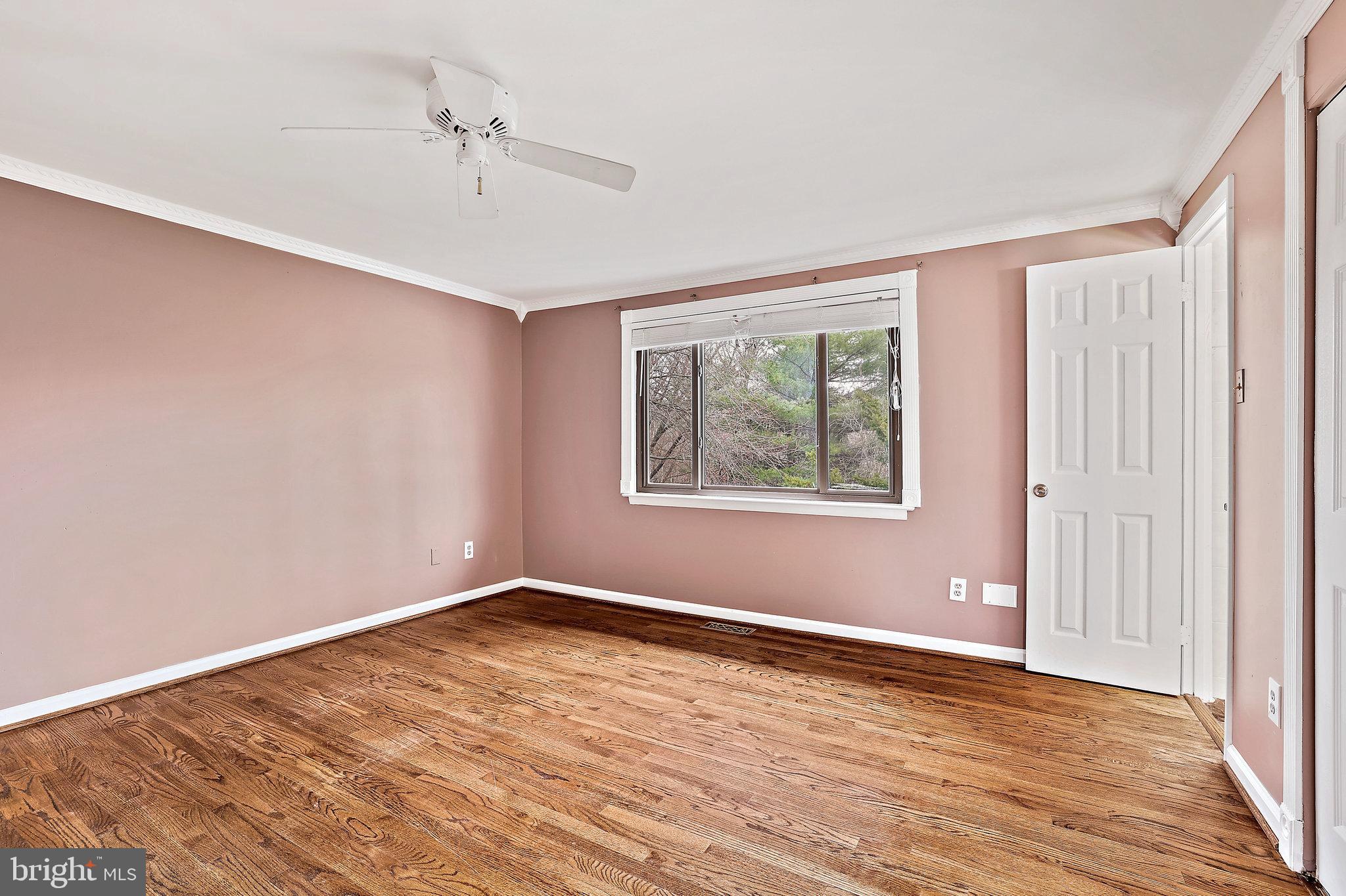 HUNTERS CREEK - Residential