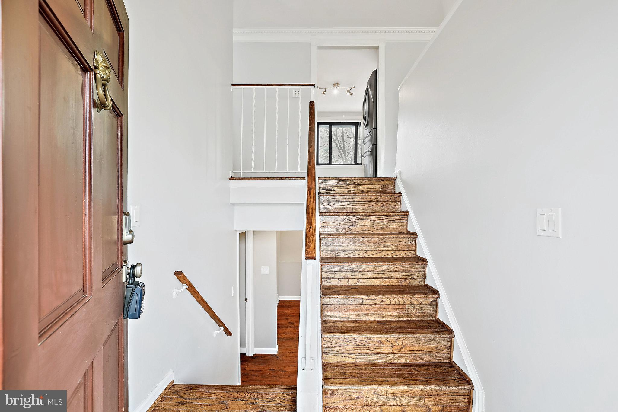 HUNTERS CREEK - Residential