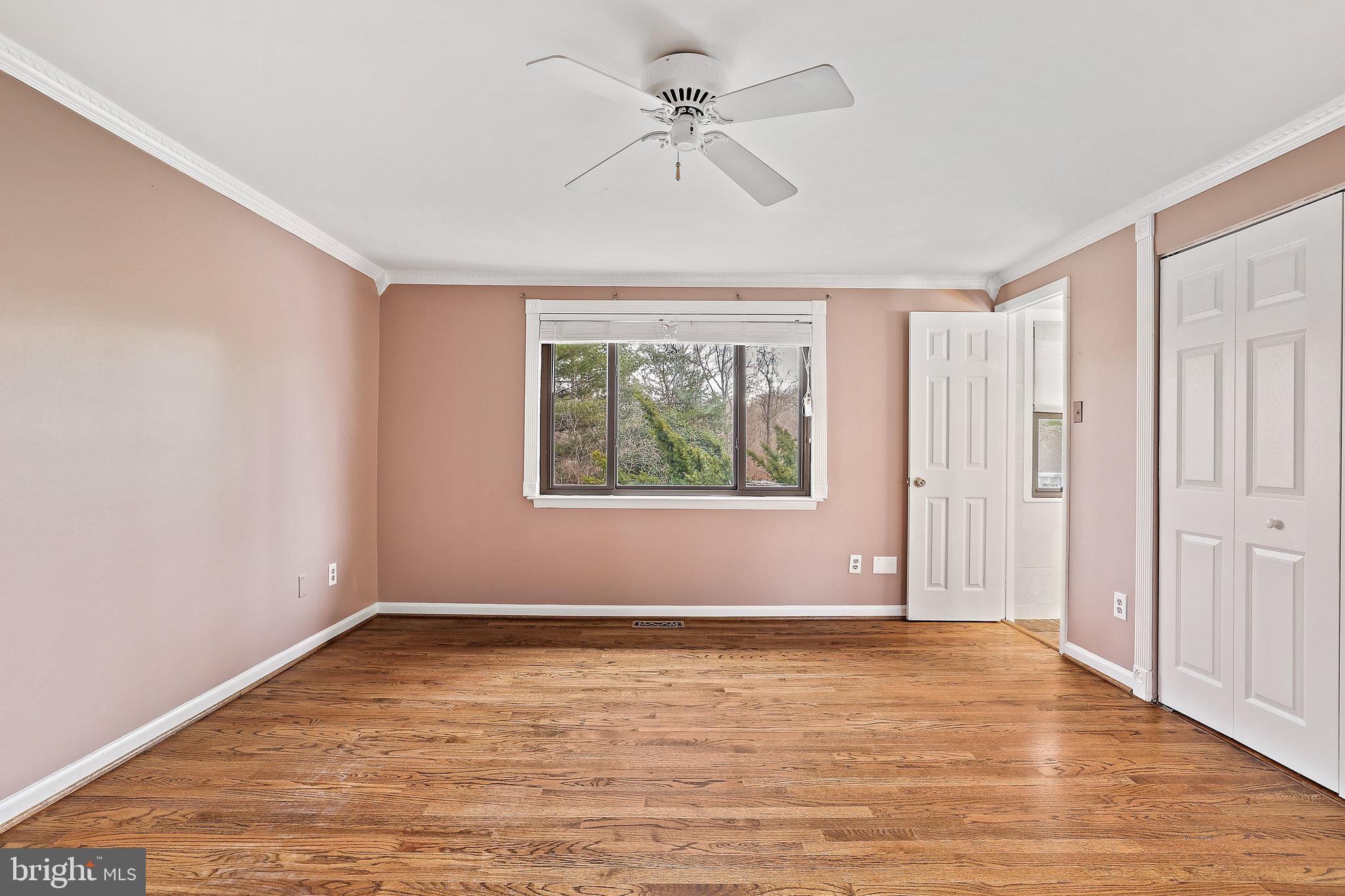 HUNTERS CREEK - Residential