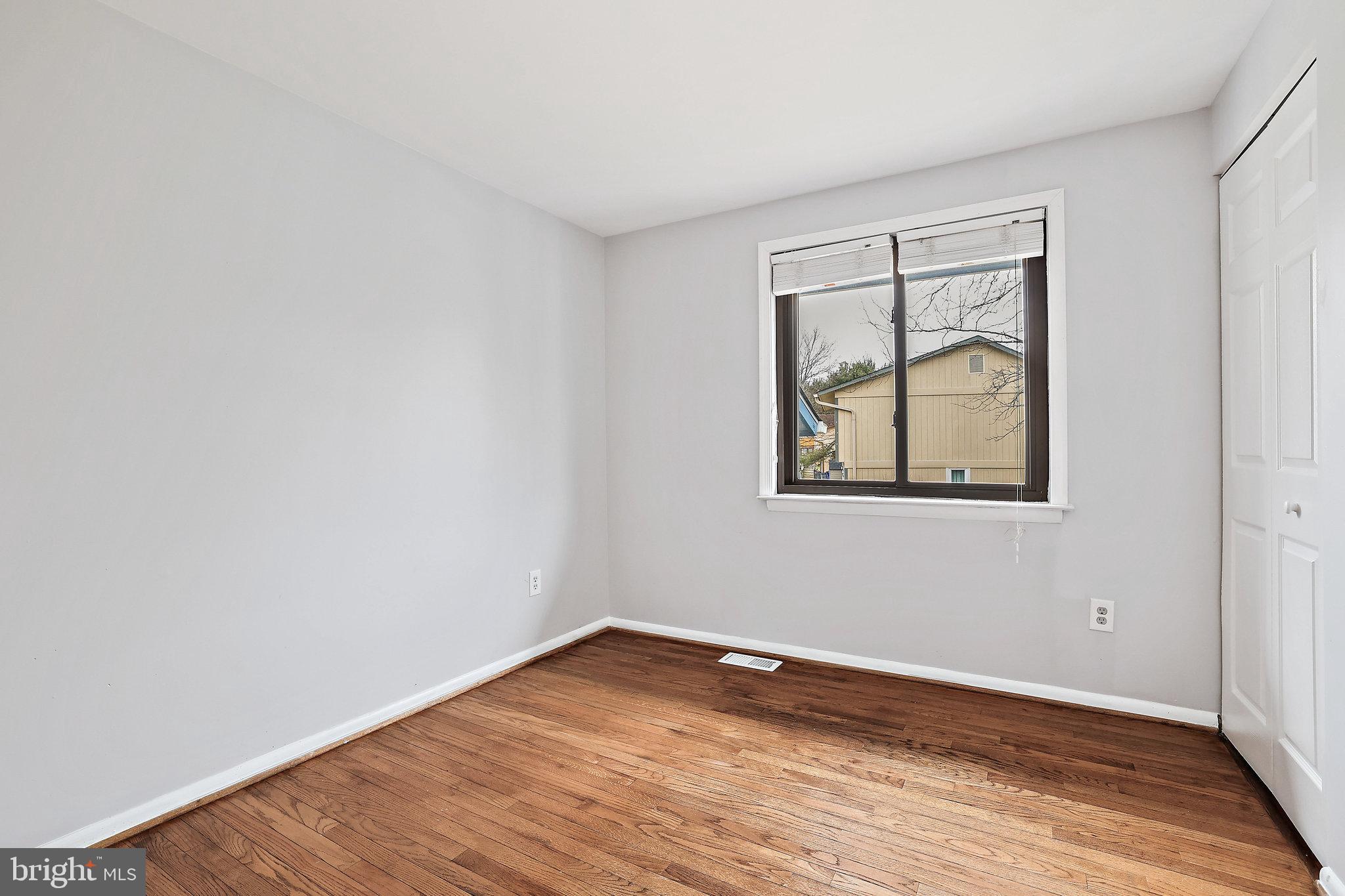 HUNTERS CREEK - Residential