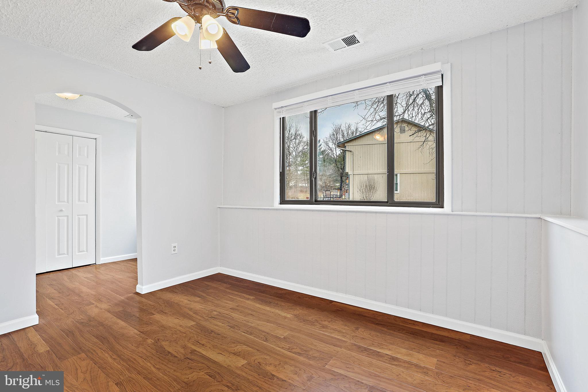 HUNTERS CREEK - Residential