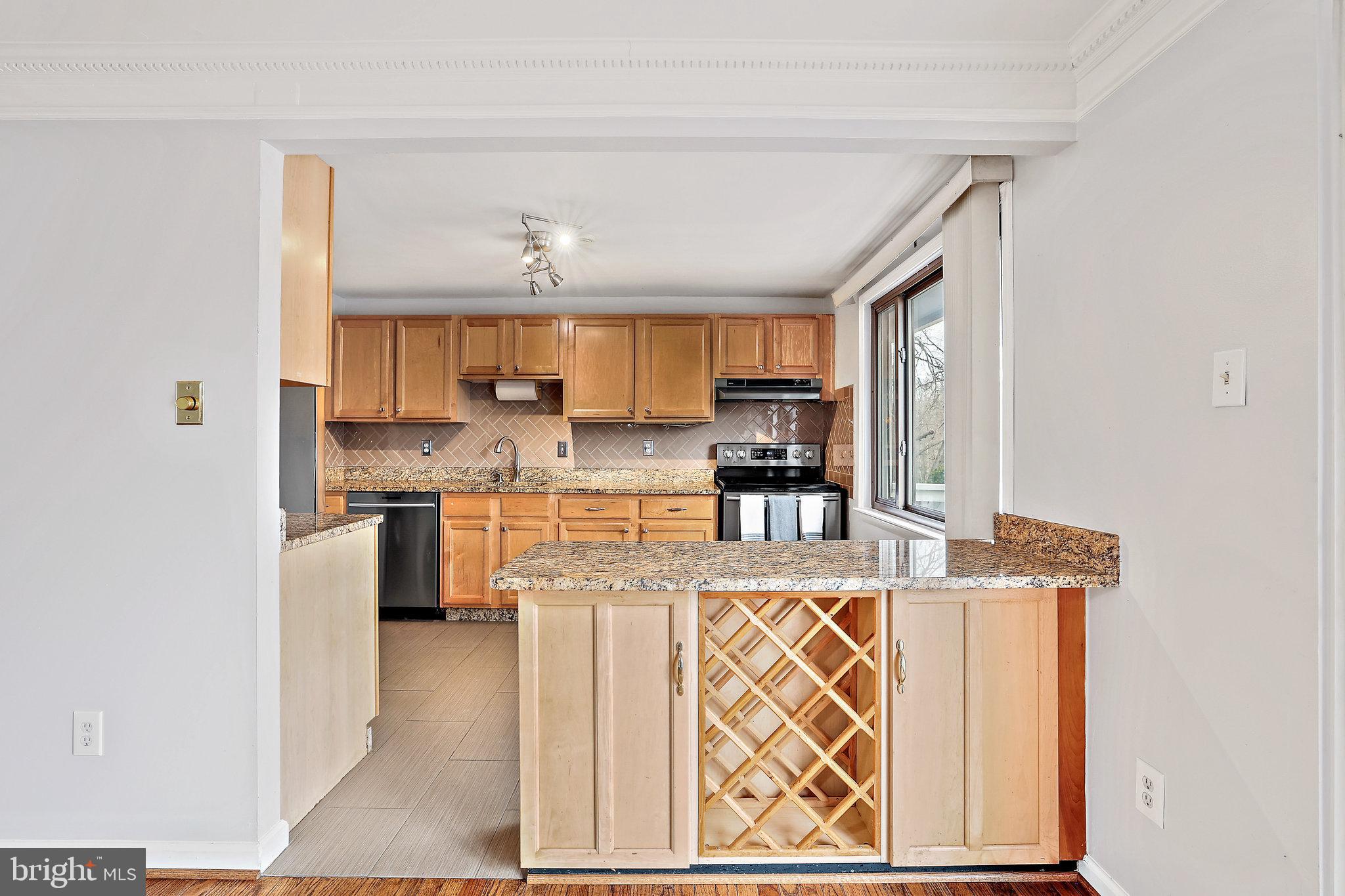 HUNTERS CREEK - Residential